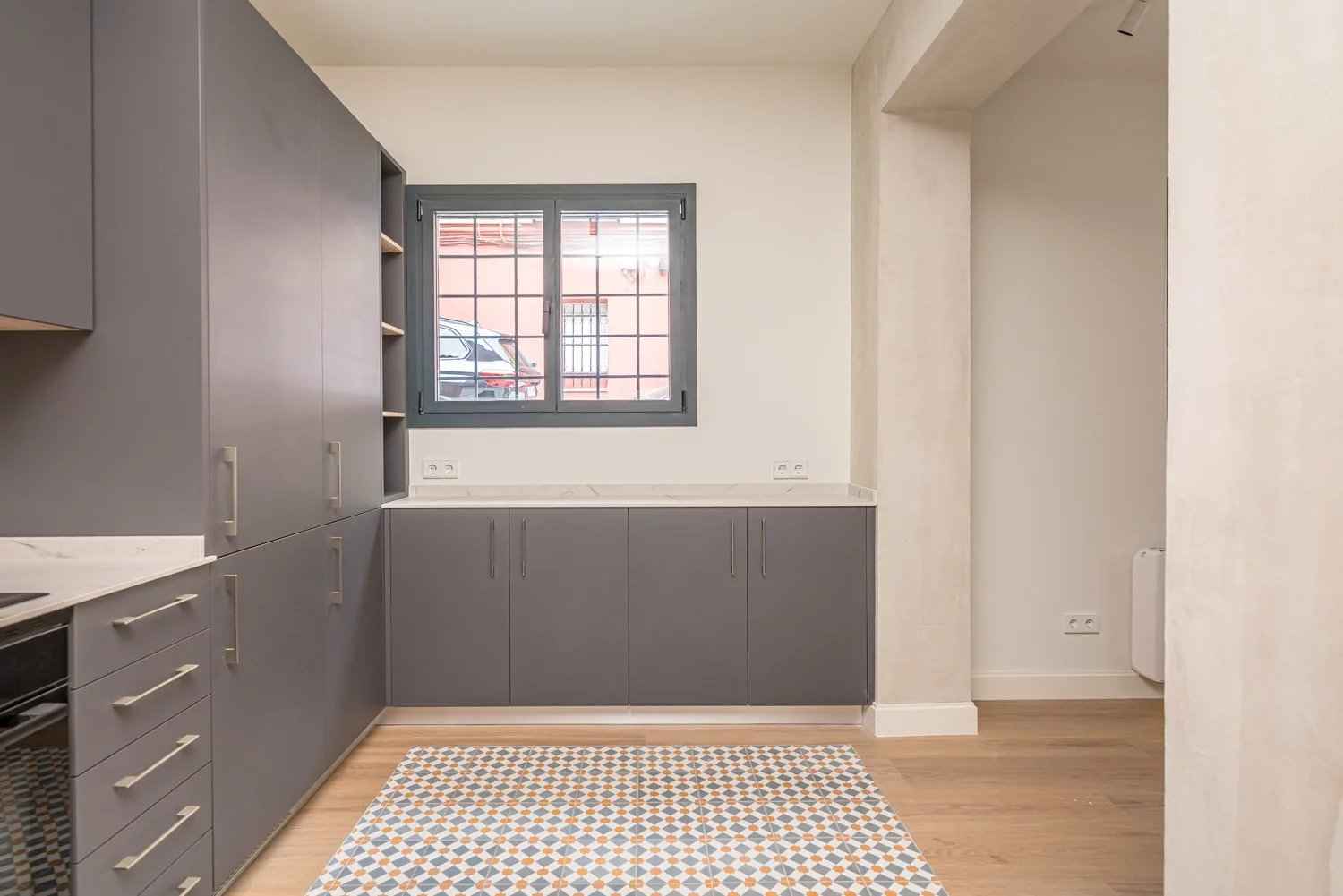 F04ab2ce6d65cc0f6d5fd8ca5ce9282b 9044e5b9b8 1500 original - Translation missing: en.helpers.application.image_tag.default_alt