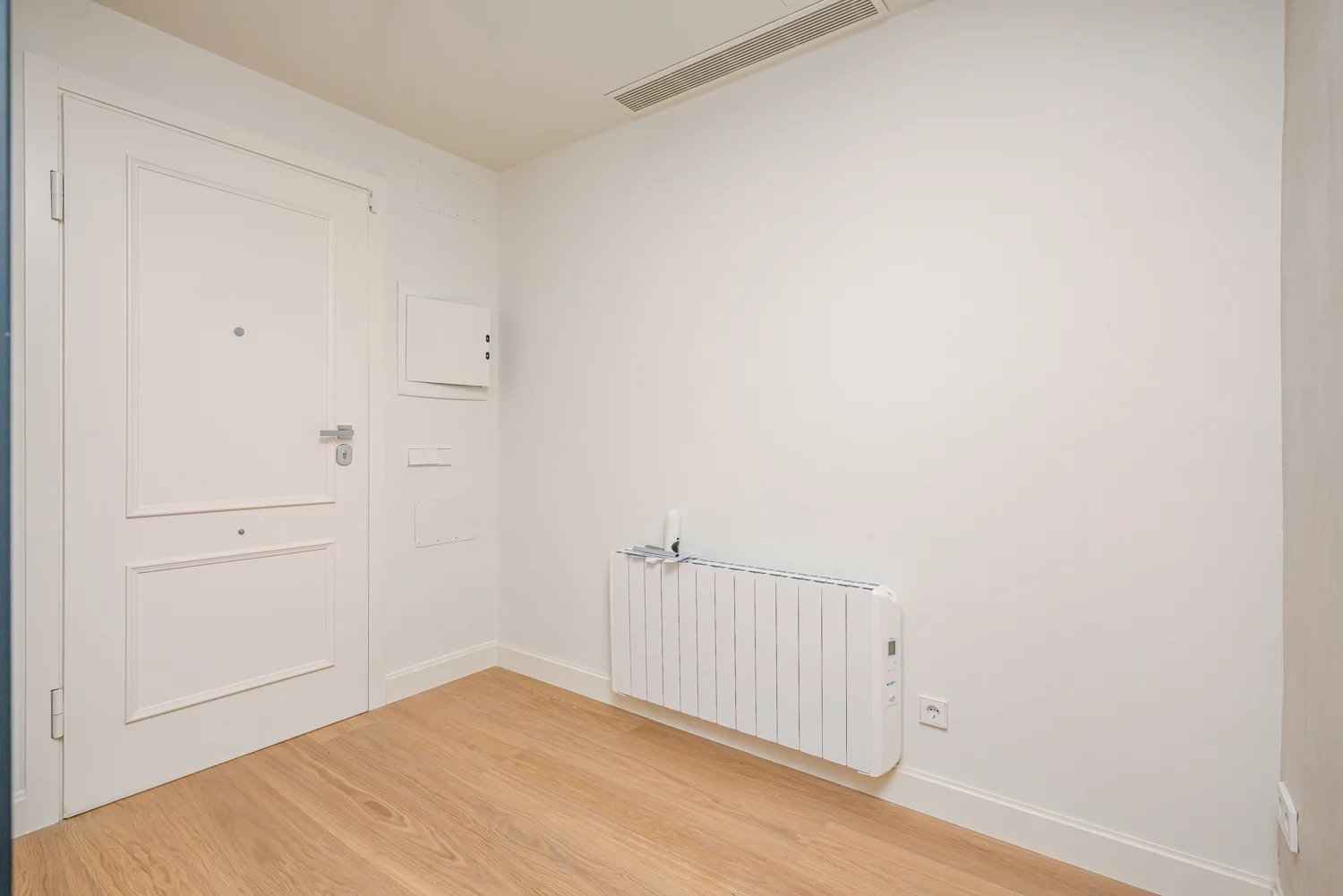 32ee008ddf125216aa7a82d28ad9c2b1 c640e62c12 1500 original - Translation missing: en.helpers.application.image_tag.default_alt