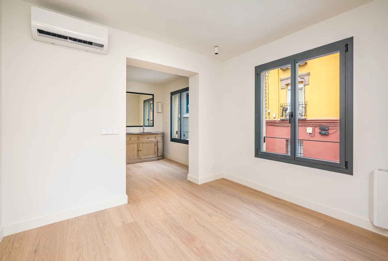 1f3aced8e552e55795f0d9aa6d1d6a96 b8a5d5ffd8 1500 original - Translation missing: en.helpers.application.image_tag.default_alt