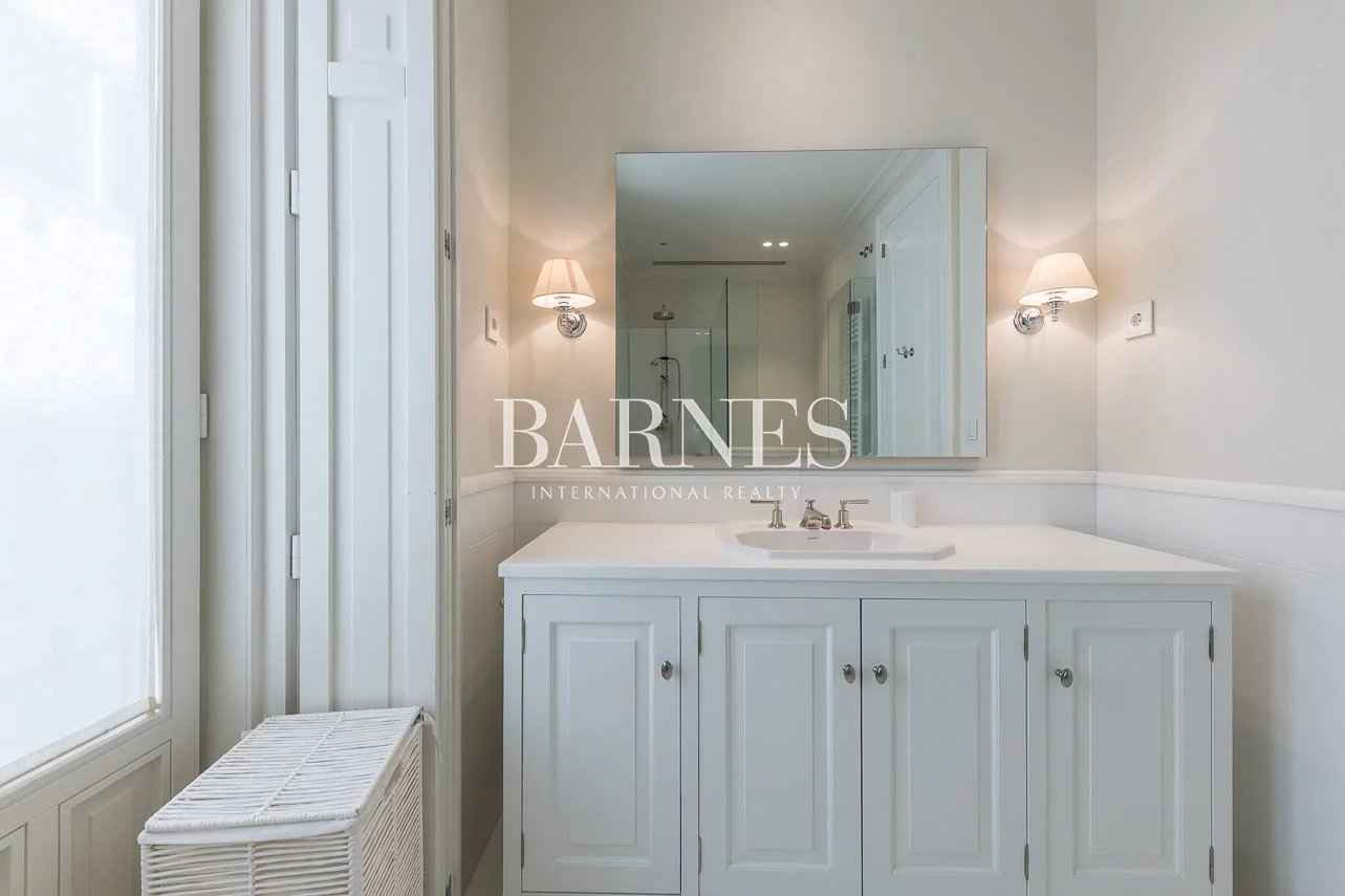 32a39940e0270b7db939c848244e2986 83a0b86b60 1283 original - Attribut alt par défaut.