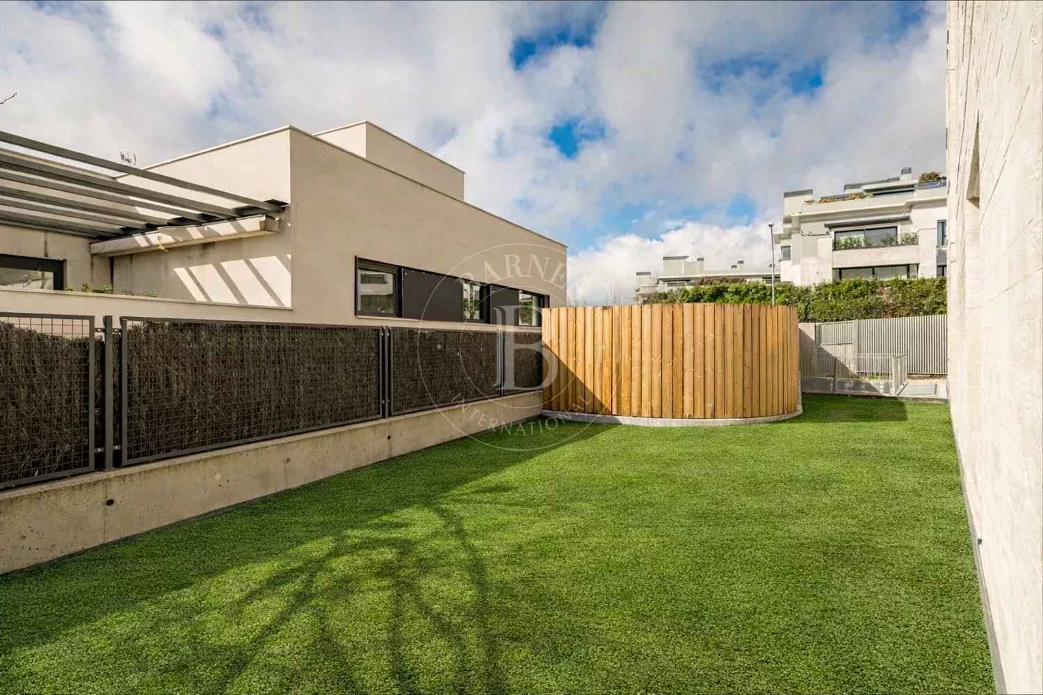 2c947a5cbc4aeeef6b4c17d710d8d48f f727a1ef32 1500 original - Translation missing: en.helpers.application.image_tag.default_alt