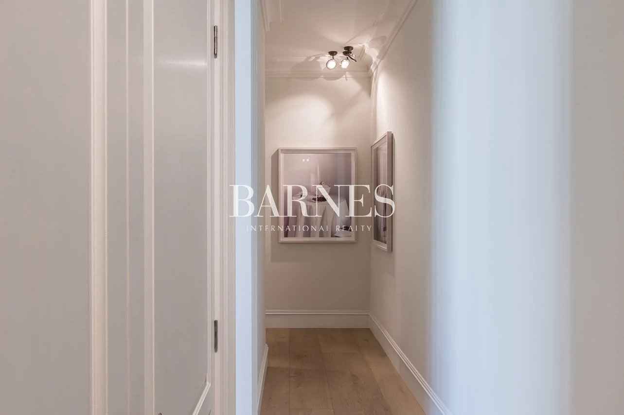 946e689ae0e35a3116f43bb83909037a e3c119f833 1283 original - Attribut alt par défaut.