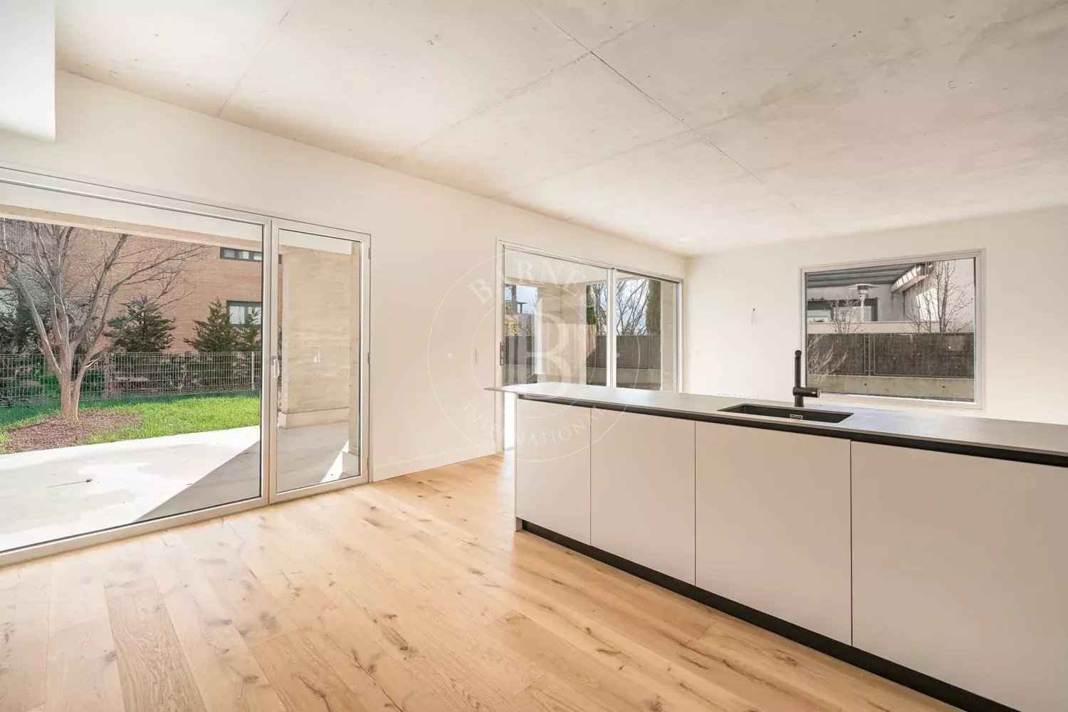 8be005f7e83685ce6595b70bcdcf304f b1ca8d612d 1500 original - Translation missing: en.helpers.application.image_tag.default_alt