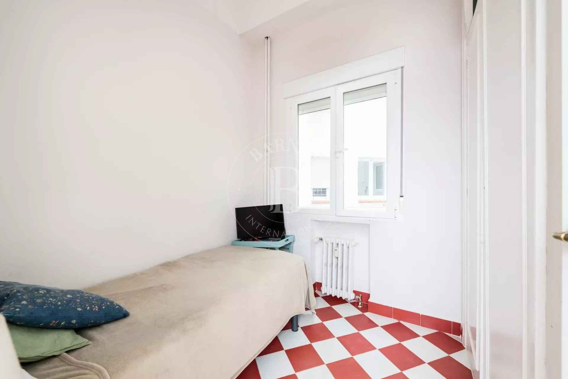 240ea9a93e2b4c3c0e10337e7c90f98e 40efa2eb4f 1920 original - Attribut alt par défaut.