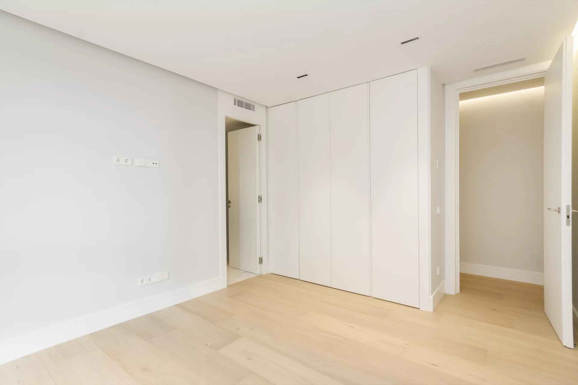 F0ecfef54a42f1221a495bcc3f8e8890 3678d36781 1920 original - Attribut alt par défaut.