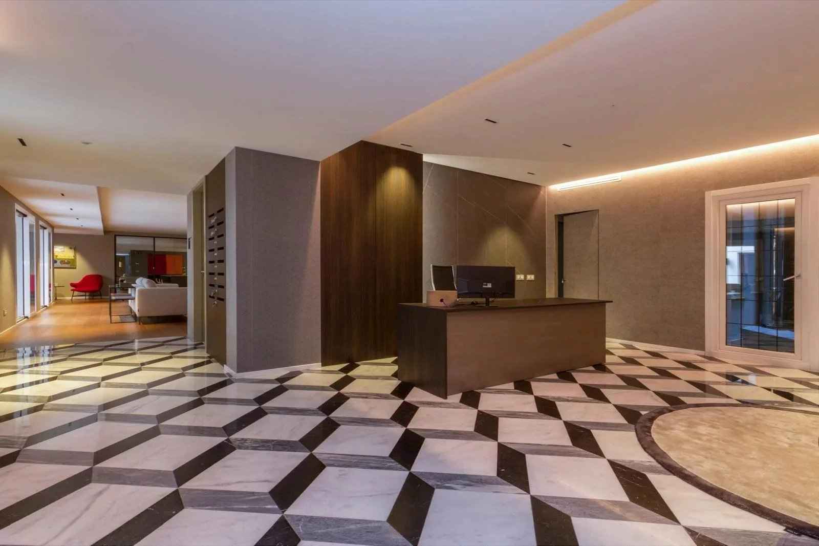 42c4ff16d9e840ec046cc3c7b9283a16 692c096e1a 1600 original - Attribut alt par défaut.