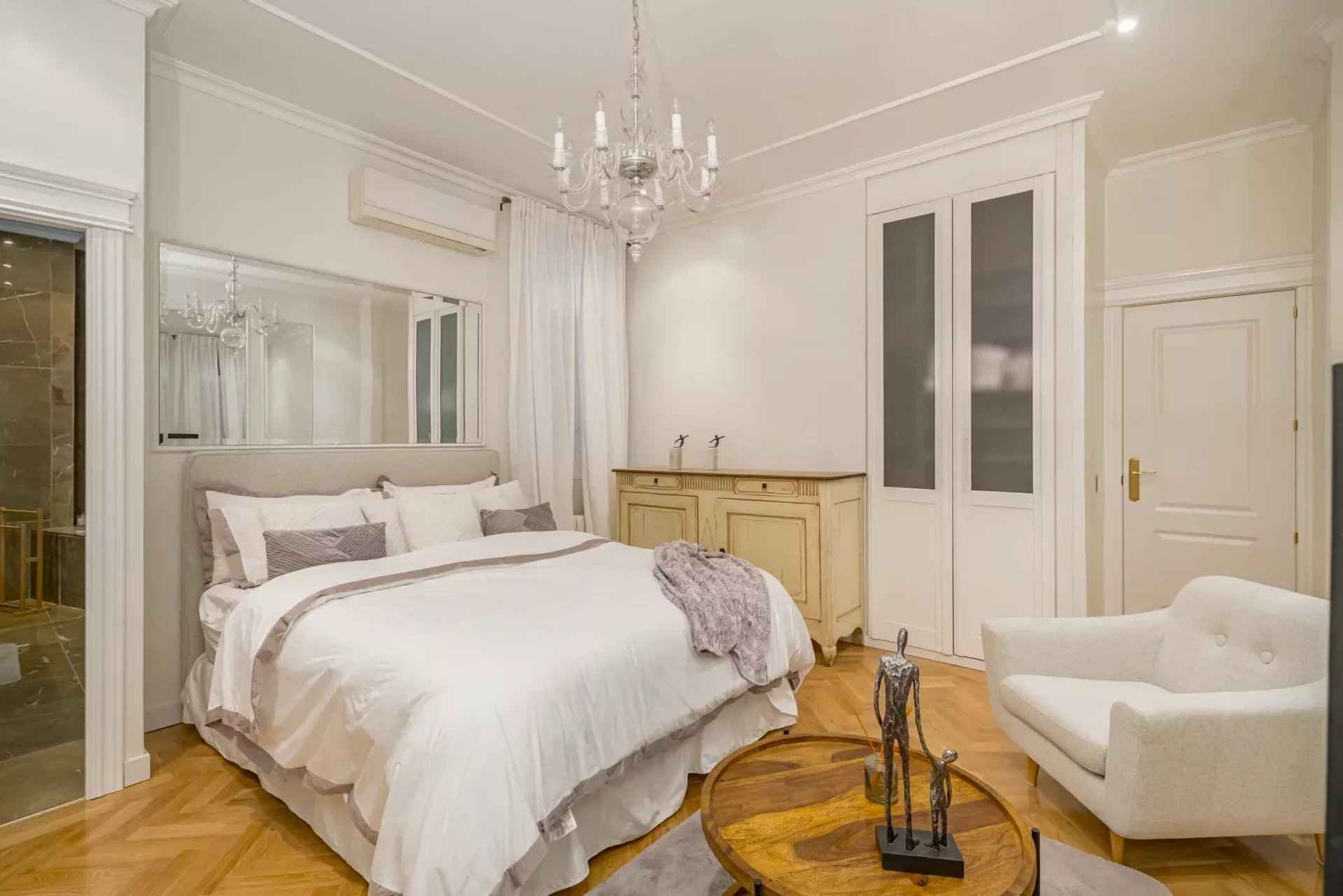 80687e02a0bd5f72c30a4005eb8db17b baccd587ec 1920 original - Attribut alt par défaut.