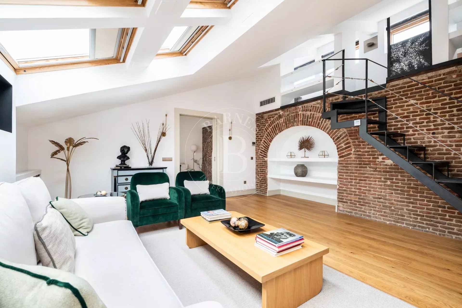 5490acc7f1d63e7cf8da181c327ecb8f 21256f5e92 1920 original - Attribut alt par défaut.