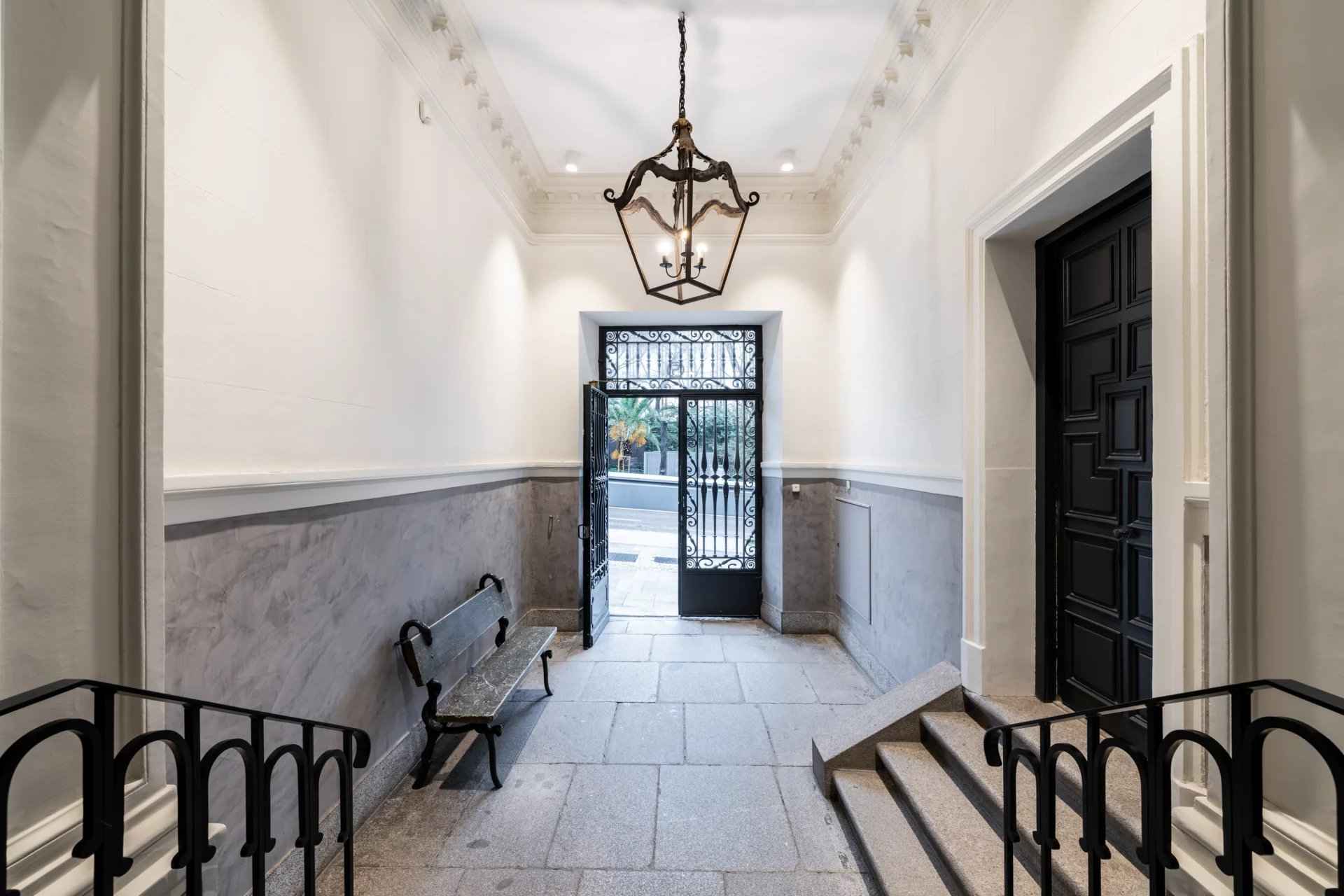 A09480828e26c2acf6fe60624542b9b9 b59c8465e1 1920 original - Attribut alt par défaut.