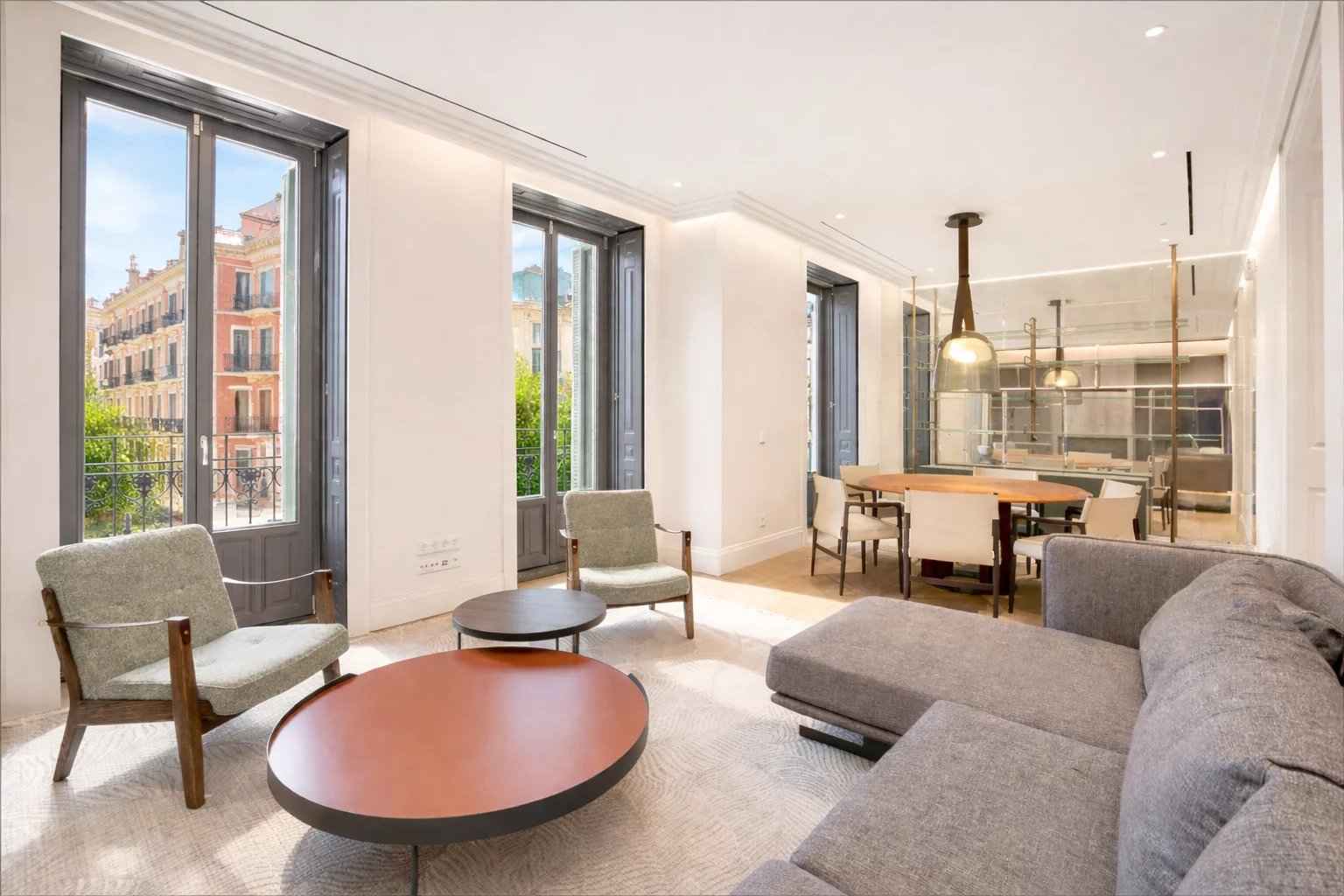 2abc334394675895df145f897c10d273 2c320fc667 1536 original - Attribut alt par défaut.