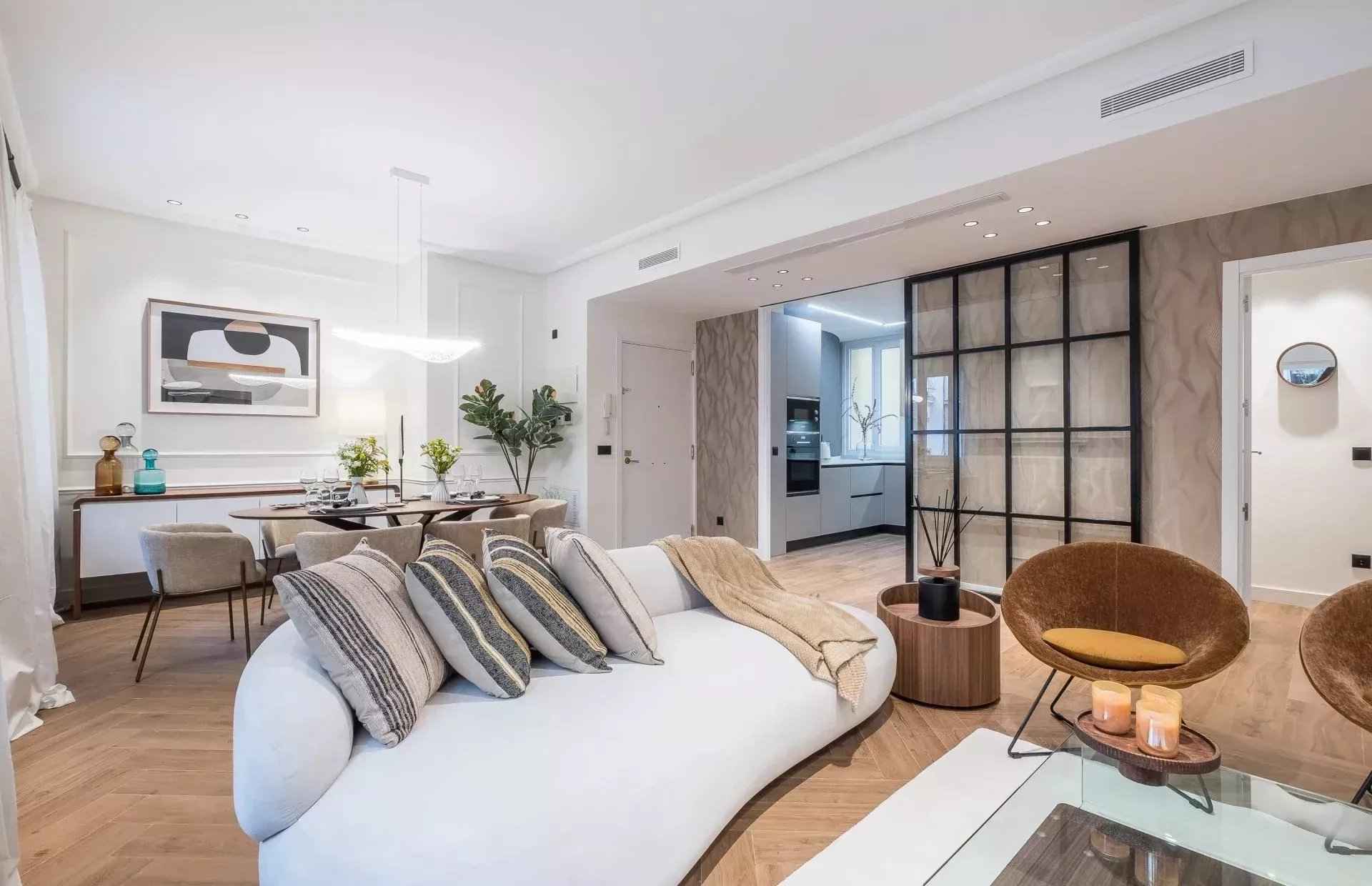 79be70c9f81835ceaf27dfec96ebec0a 6acaf9215e 1920 original - Attribut alt par défaut.