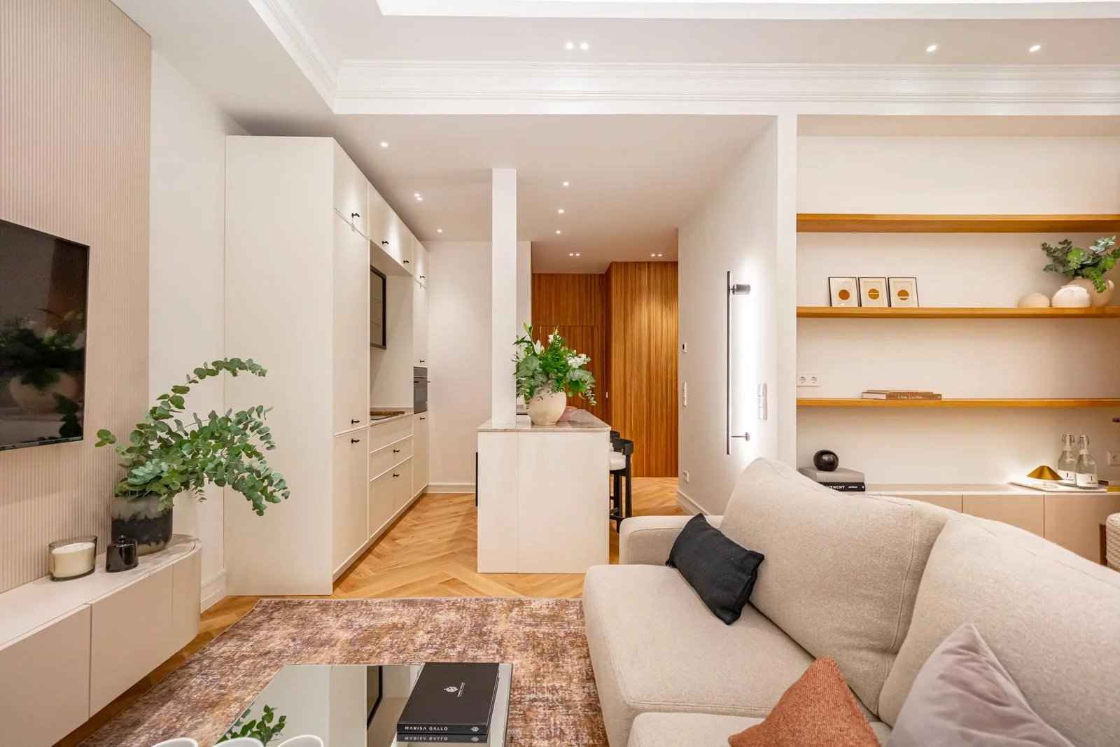 B65f74295bd77b8e83302d96eab12e27 53c7880397 1600 original - Attribut alt par défaut.