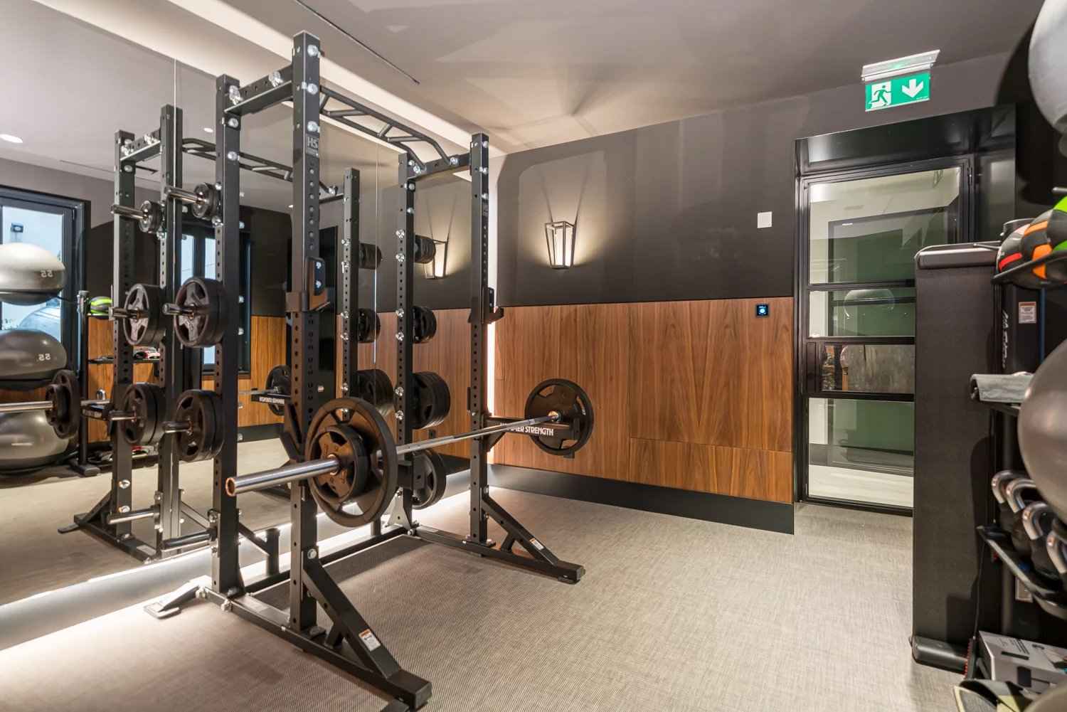 8dc8a13c80bf7f322ceb7c16fda39918 c708dacd2a 1500 original - Attribut alt par défaut.