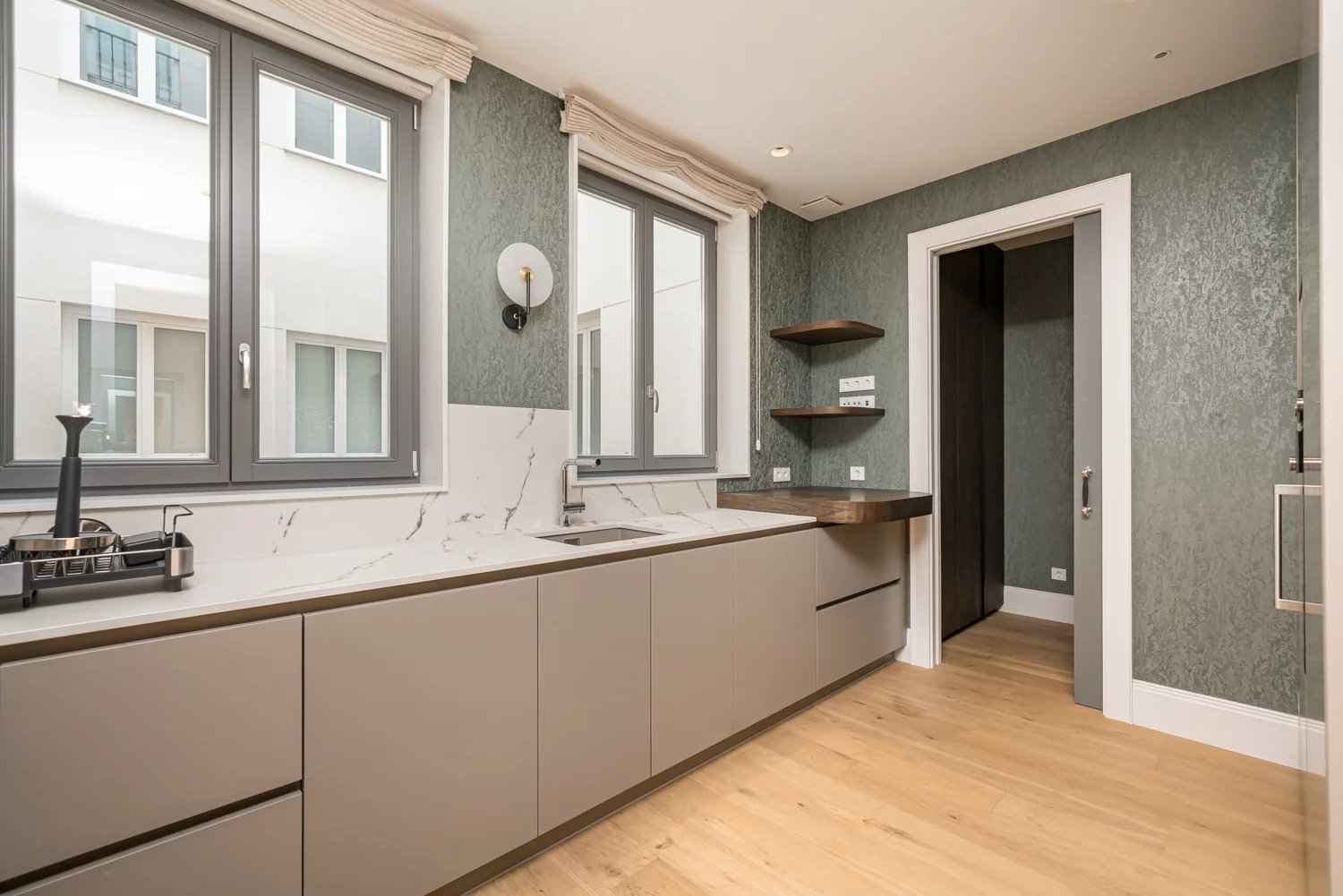 518043f0e6917511fab2bcb77ab0a37d d7b03567d8 1500 original - Attribut alt par défaut.