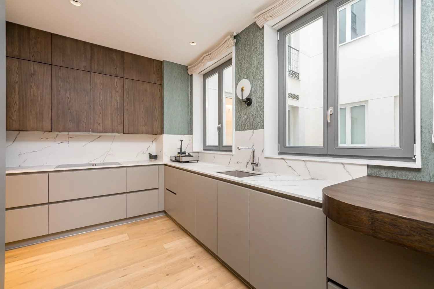 1153a4b1e18b496f6b114a63831a1f62 fc170aed20 1500 original - Attribut alt par défaut.