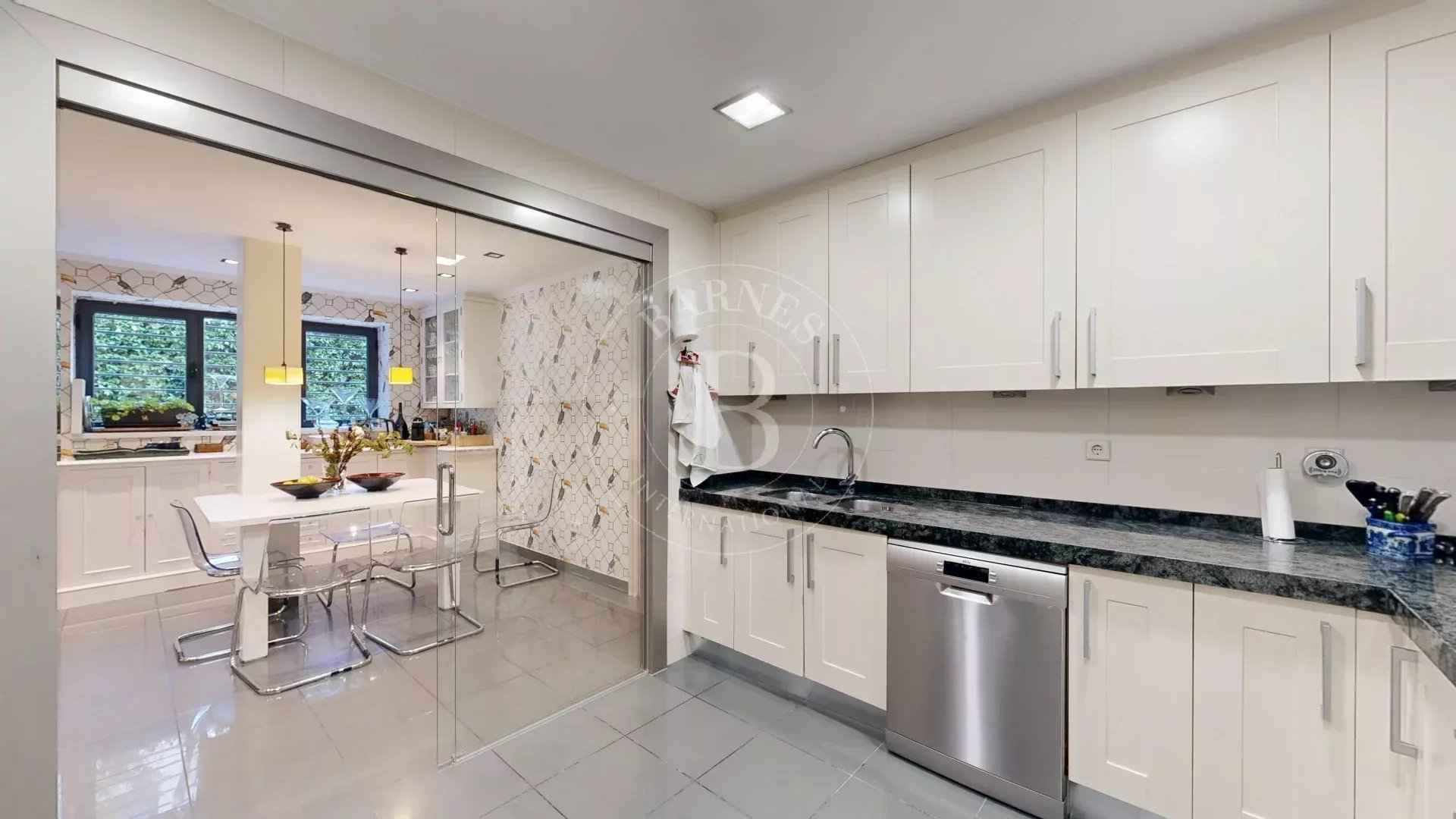 340b30e530164c0cd33b5b00a36747fb 483b376aa3 1920 original - Attribut alt par défaut.