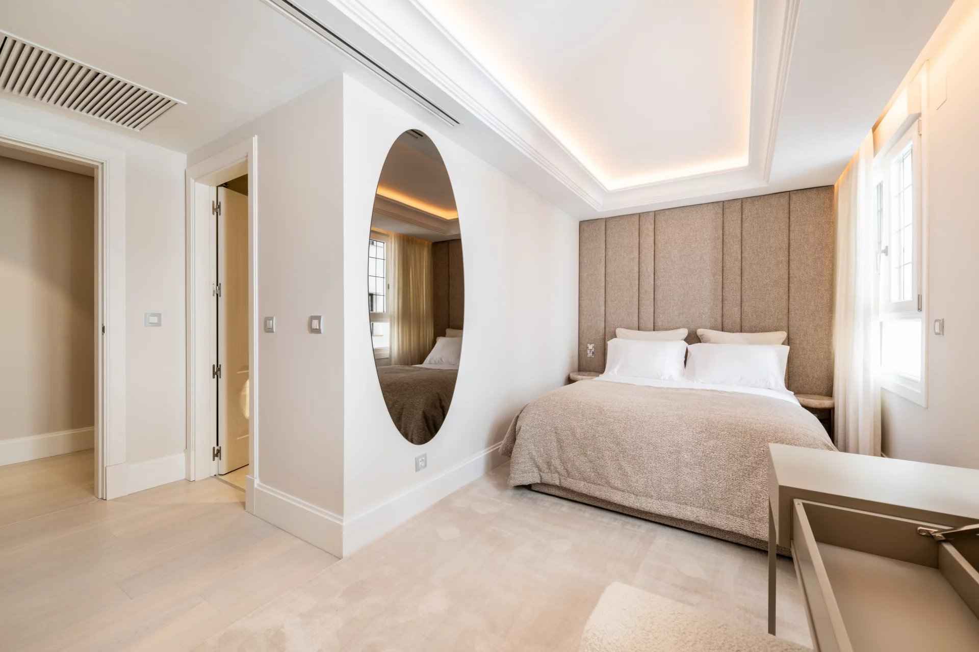 D954ab2fc12b4f1089efd3e83efc88dc a553a2da1d 1920 original - Translation missing: en.helpers.application.image_tag.default_alt