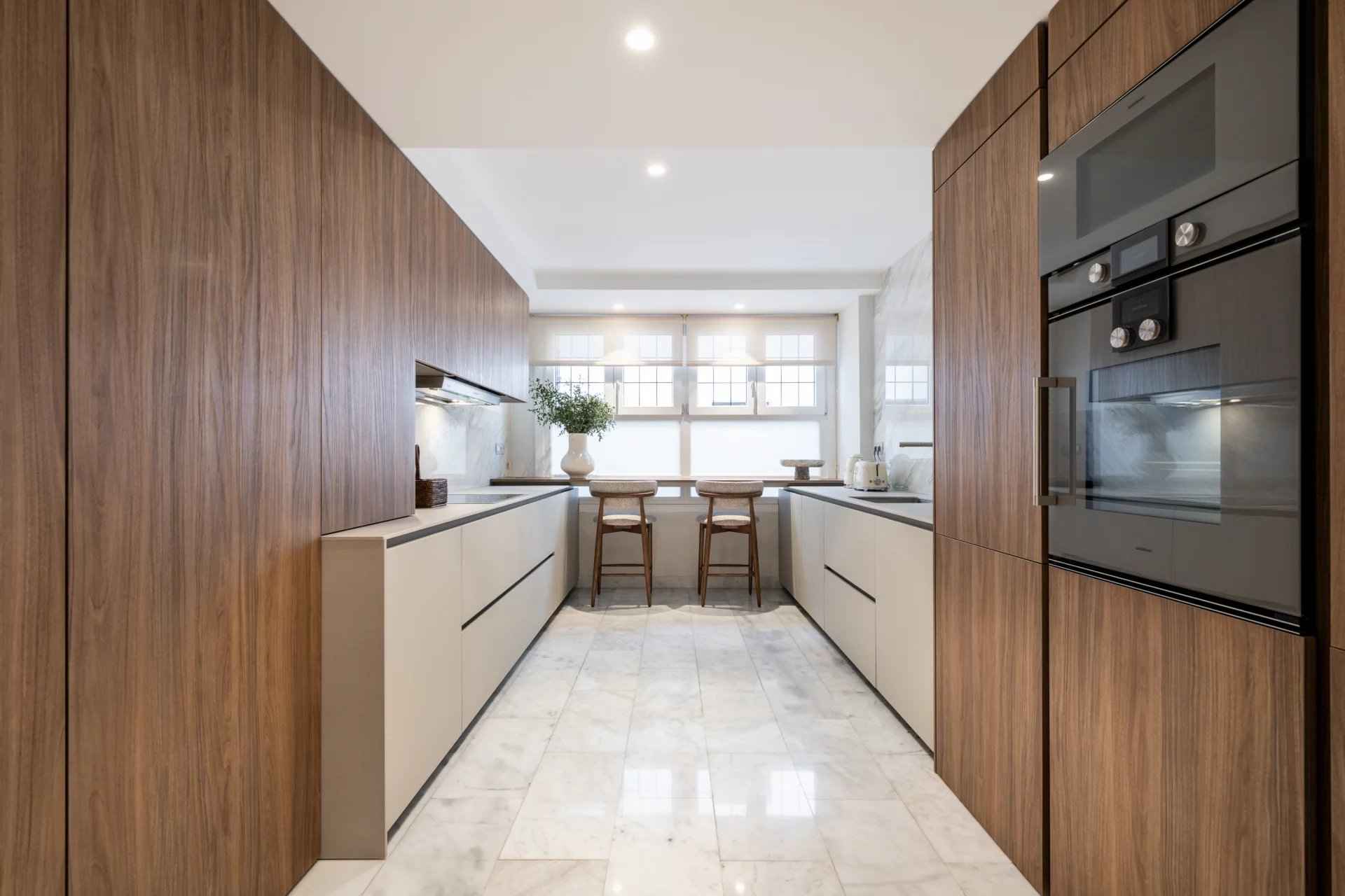 4bbcb722eeed7fc1896c1ee95d854627 1c0f4e23f2 1920 original - Translation missing: en.helpers.application.image_tag.default_alt