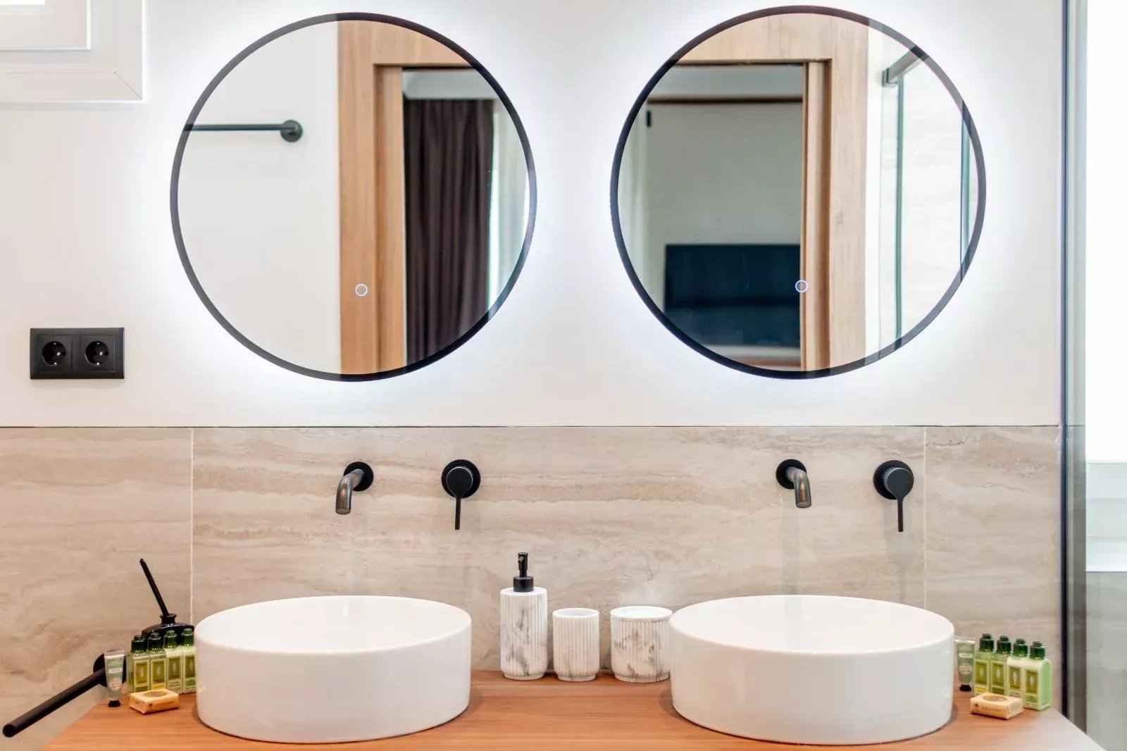 C3d96a54e9c7dcf8e62cca53ce377a55 5d47bcdc5d 1600 original - Attribut alt par défaut.