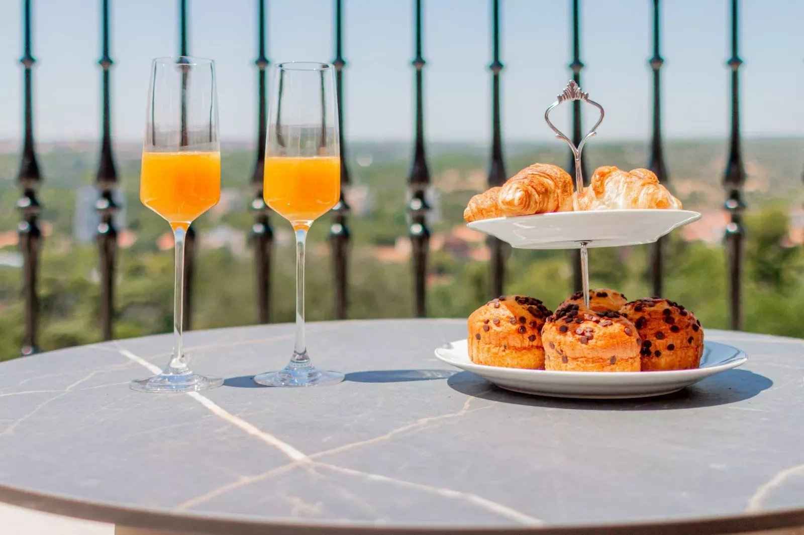 4be5fe3ef3aae9331f75be2d53dbe9ad 3c1d4d582d 1600 original - Attribut alt par défaut.