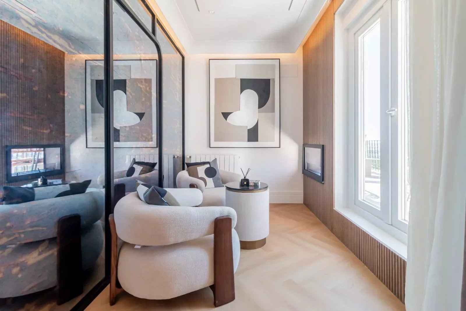 2a5b53eb63e6ab98711c9d2cb3f6ddf8 39e7ee040c 1600 original - Attribut alt par défaut.