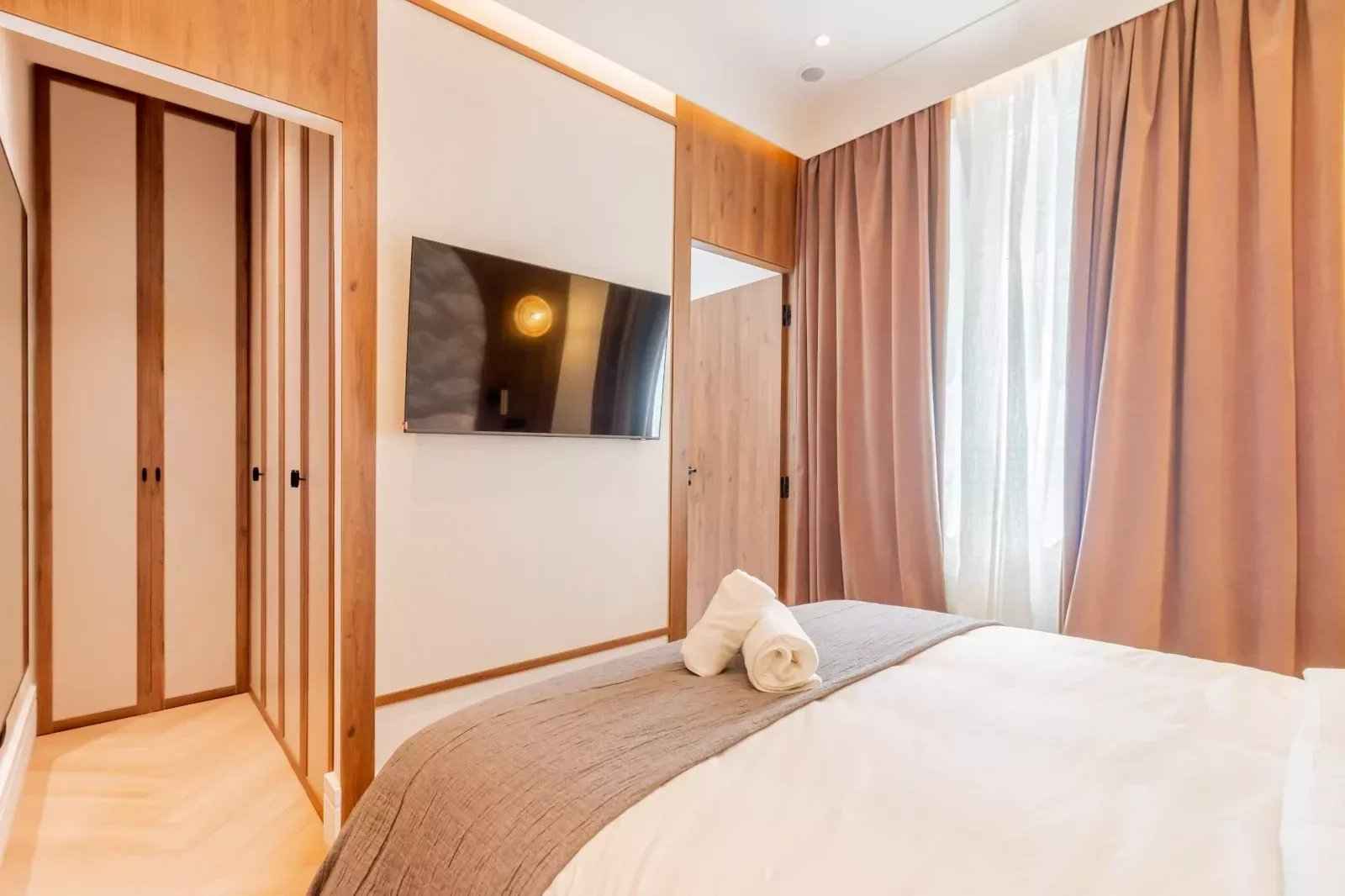 246984b6536fe7fba39f22c290c40b4d 9acfd64c69 1600 original - Attribut alt par défaut.