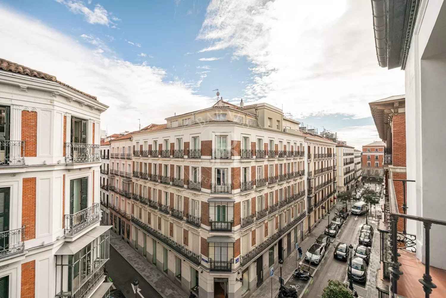 8b5dcd0235170dc06c3ee3e42d041d01 82323dd836 1500 original - Attribut alt par défaut.