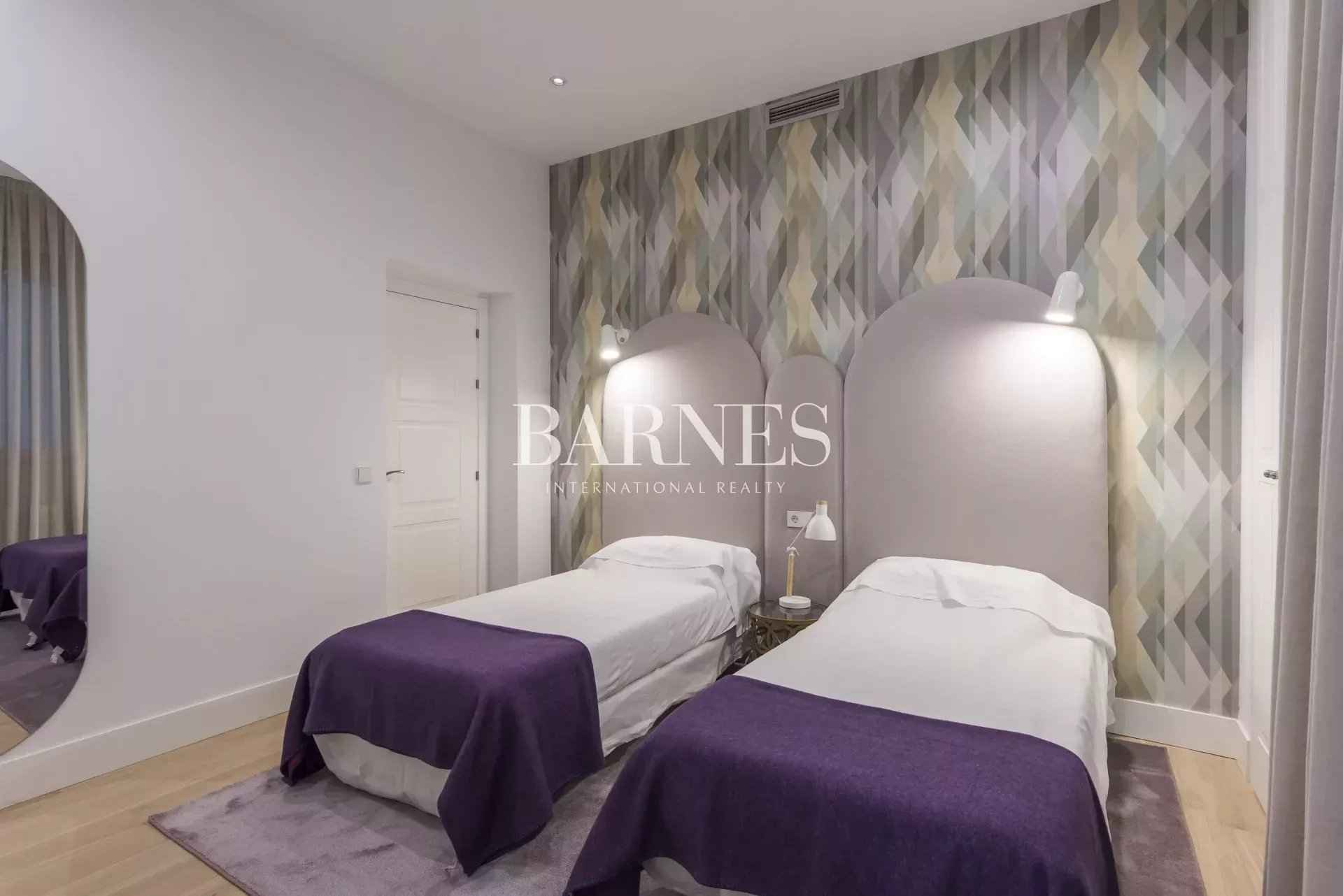 12516b1f94bcf72ee1a1e6ff89d68f04 df25dec637 1920 original - Attribut alt par défaut.