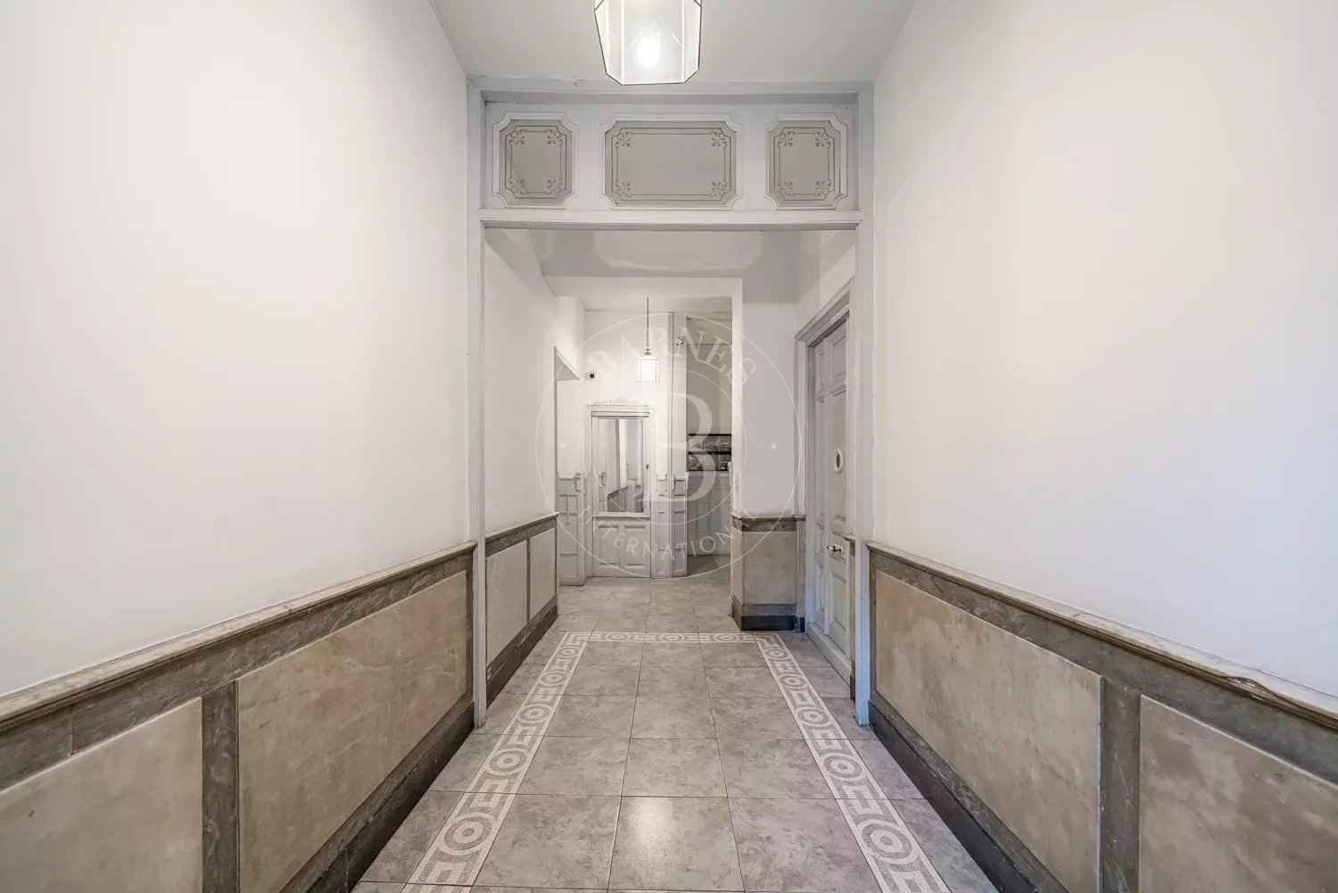 864ba9a10ba6a02ad227a153e7cdd813 82de0f2c70 1500 original - Attribut alt par défaut.