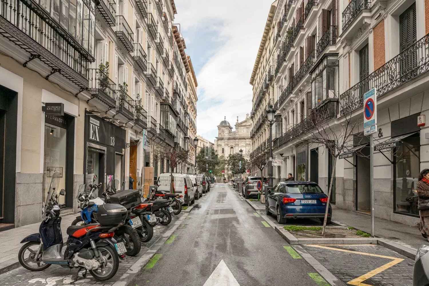 71598d970aee14aed4be3b62975539ec 99bae39f7e 1500 original - Attribut alt par défaut.