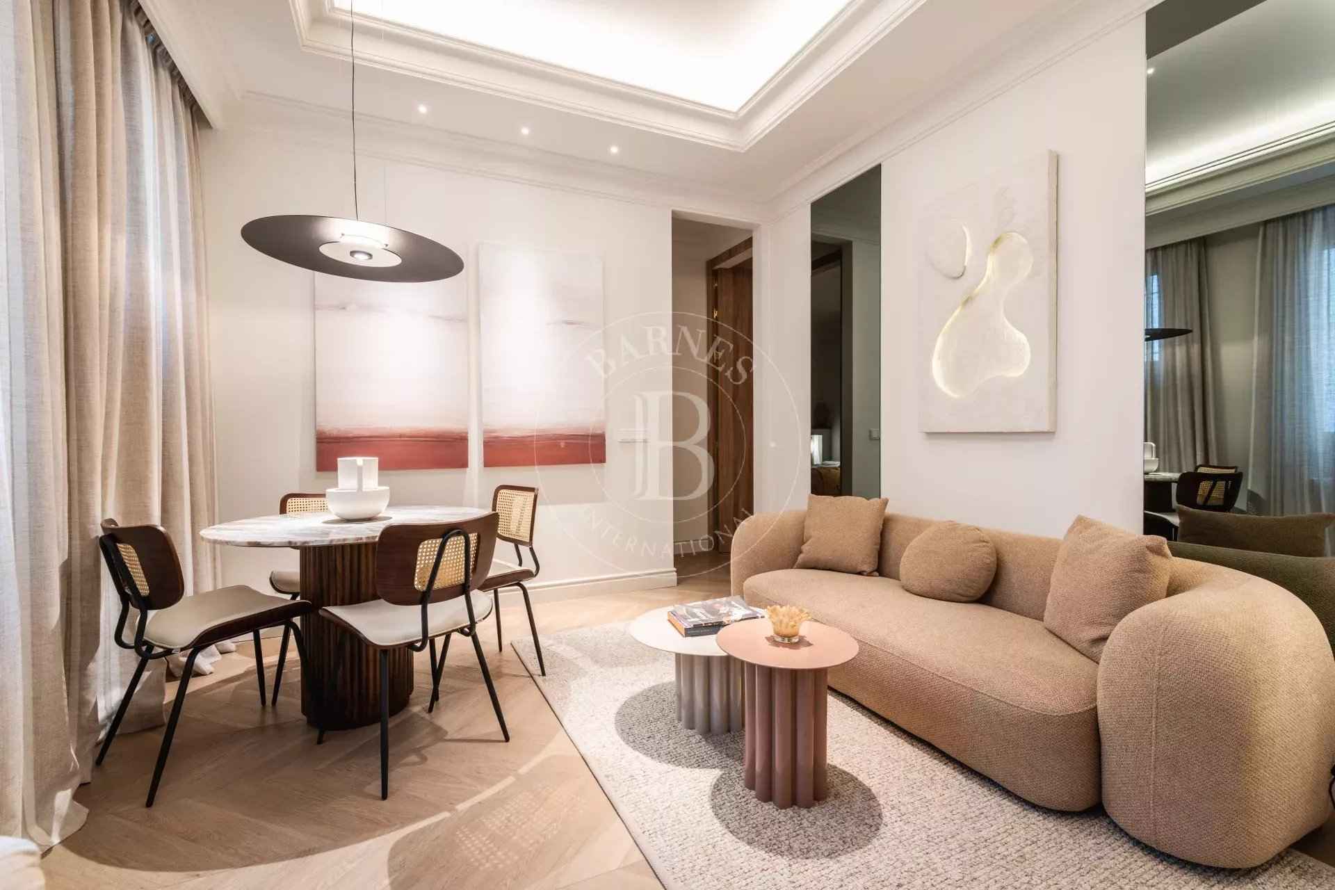 Ab0a4cbd9c0ba2893c4f32332a5e76dd eb4bd3d1ab 1920 original - Attribut alt par défaut.