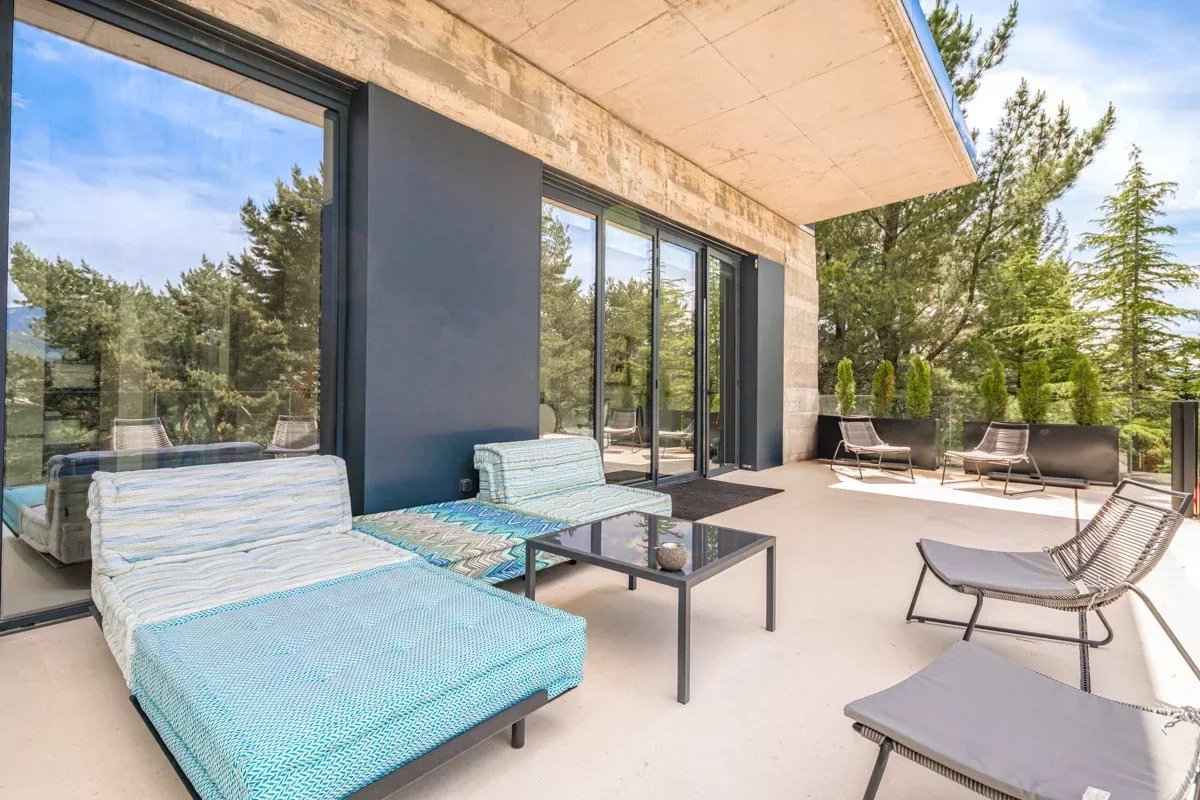 Fe048db87d6895abd3bcdaf62cd30d72 7ab0d34a08 1200 original - Translation missing: en.helpers.application.image_tag.default_alt