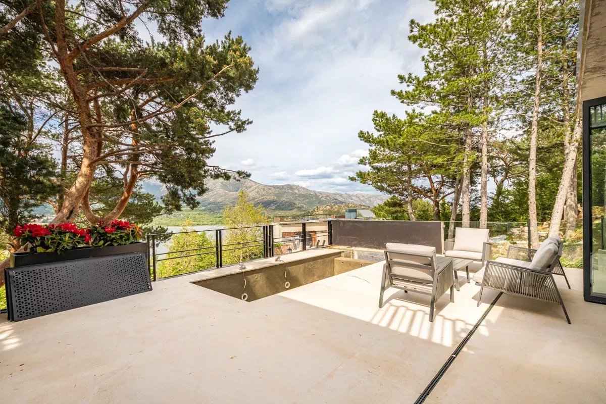 2ccc22be91d3aa8c3118d80f68407824 ce71394dfd 1200 original - Translation missing: en.helpers.application.image_tag.default_alt