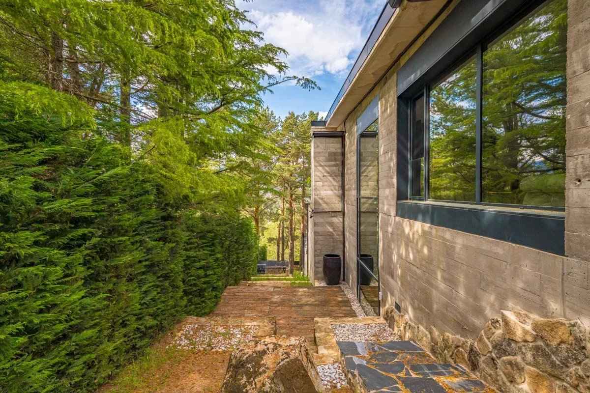 Ac07cdbe87117456bc62f56dff423960 ae12f1dcc9 1200 original - Translation missing: en.helpers.application.image_tag.default_alt