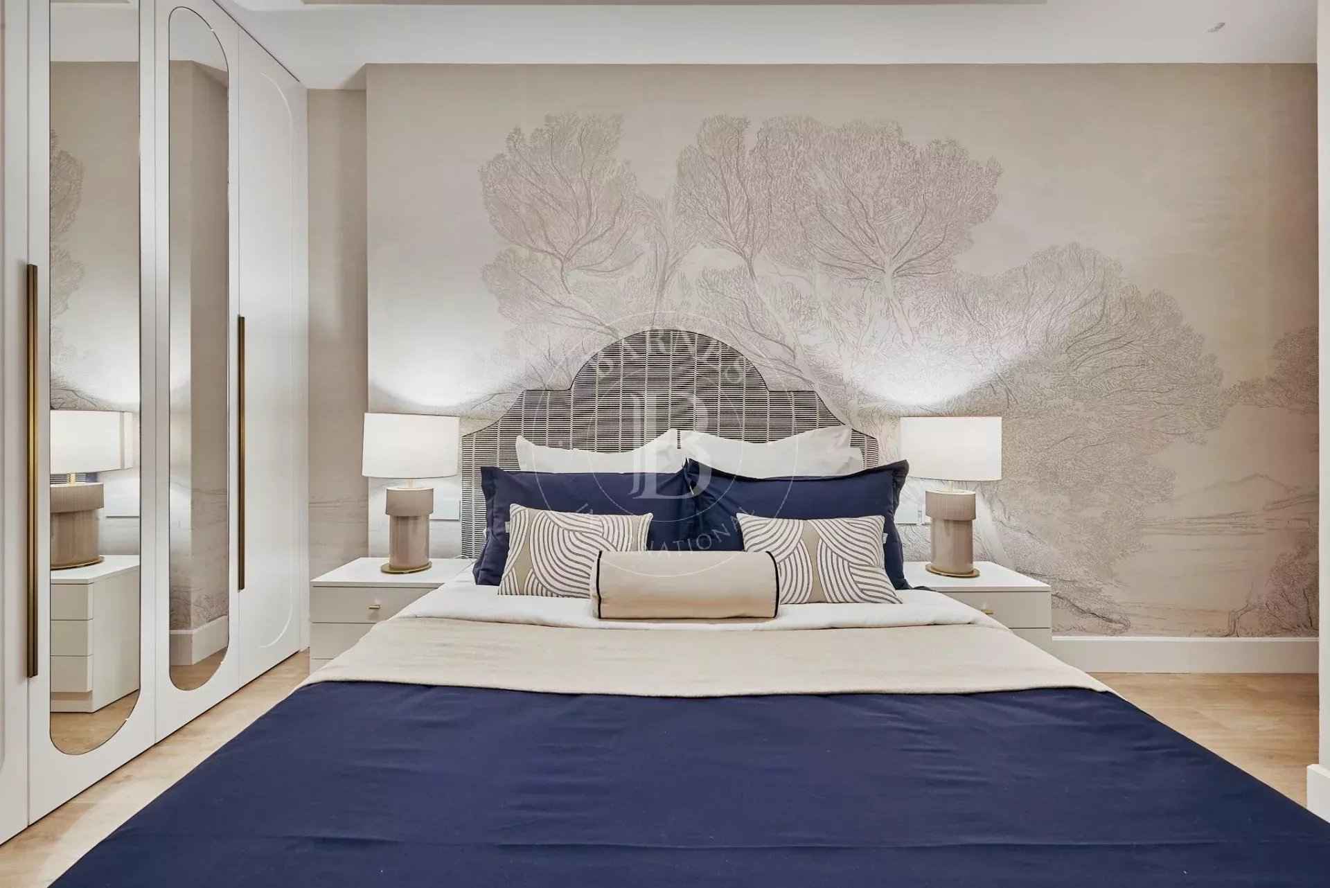 04117e35e6df60e346edbe33100edadb 06f5eb3f6f 1920 original - Attribut alt par défaut.