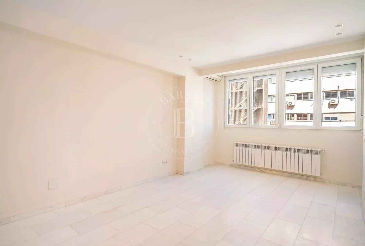 296f3710eb382ae1f4138ffa1b7705c5 4188072958 1500 original - Attribut alt par défaut.