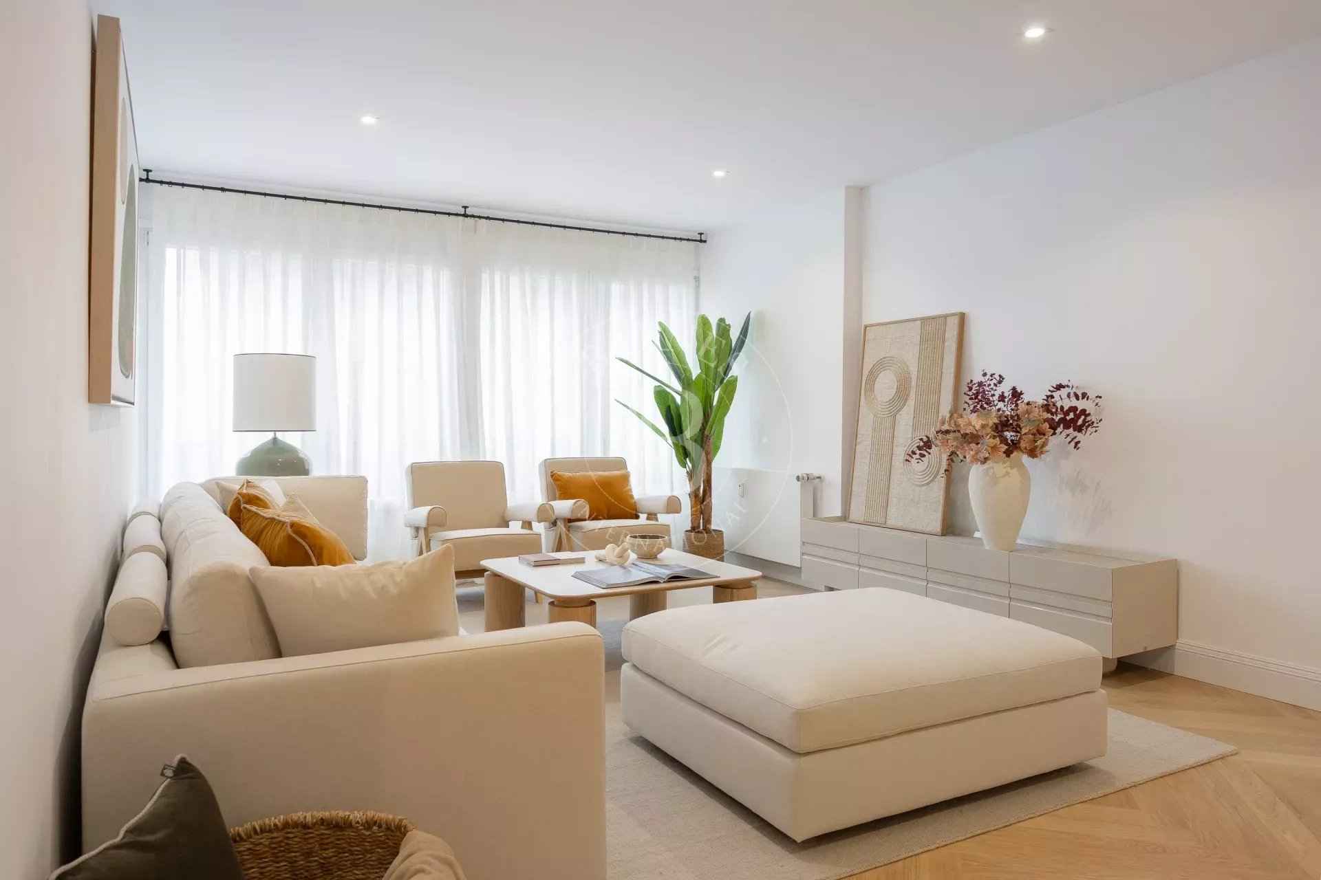 0469fa162d8205d9cb0a608d42a7e8f8 73ca265fa2 1920 original - Attribut alt par défaut.