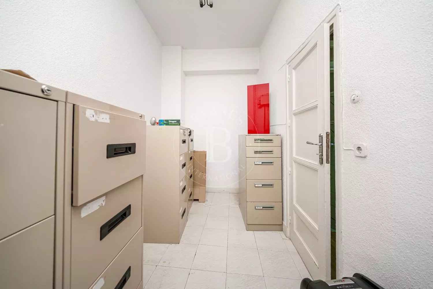 E8ec2515d3232fab5f425ee176a0149f 755ef9528f 1500 original - Attribut alt par défaut.