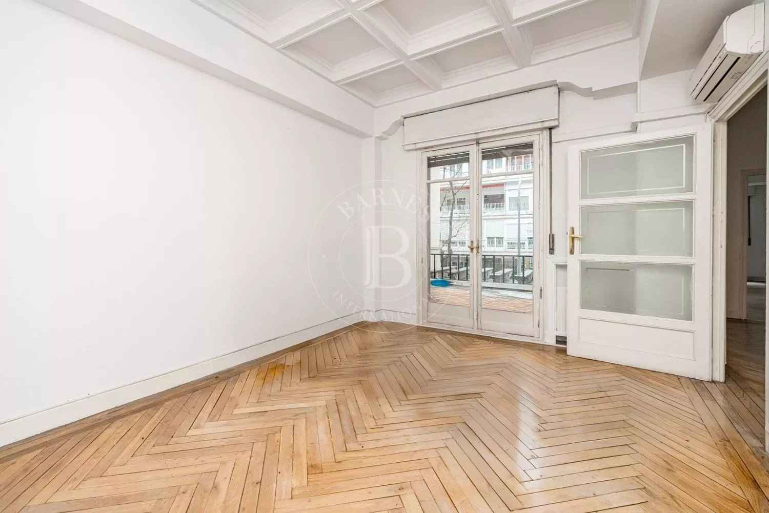 7e5f4bf8d5731b2e18f5a2048631994d d1735b385c 1500 original - Attribut alt par défaut.