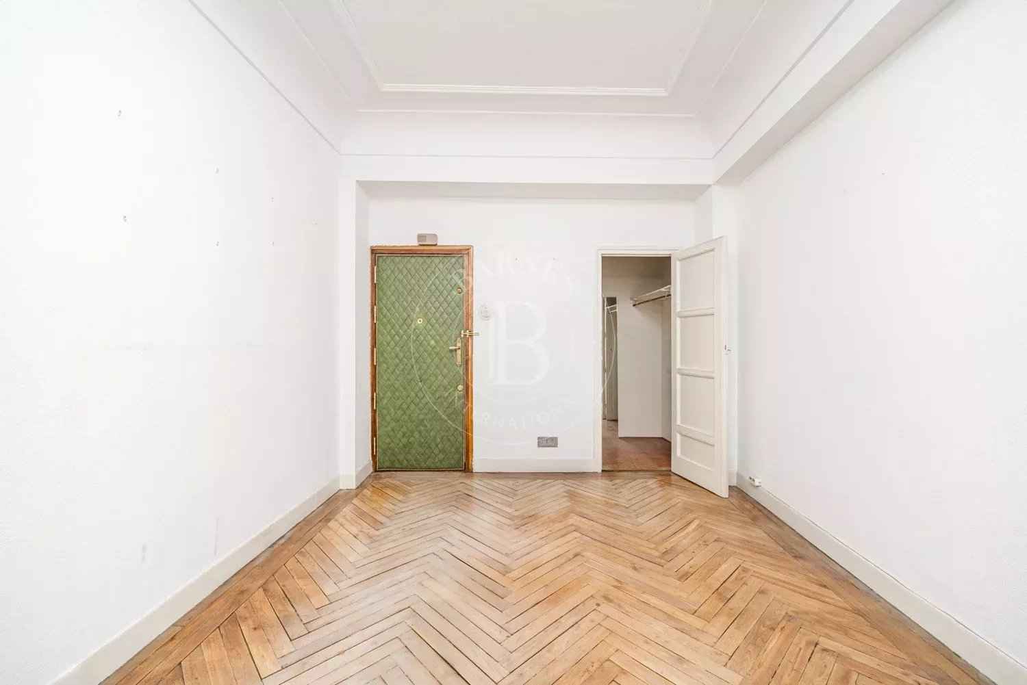 57b3af167f13f32010a4f82bc53c5ebe 73670d9939 1500 original - Attribut alt par défaut.