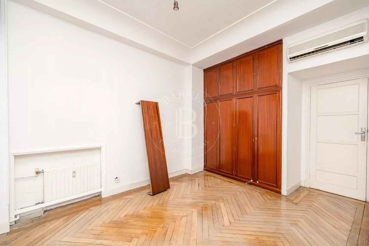 E10e628ccdc18178bcc9f68466010879 5d43231eb1 1500 original - Attribut alt par défaut.