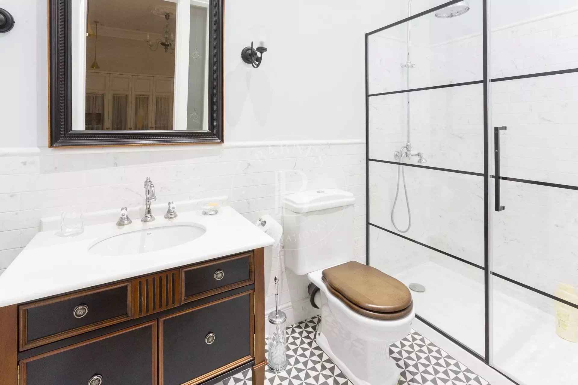 83271f9859676e59b809daee2ff6fa3b cba5c524c4 1920 original - Attribut alt par défaut.