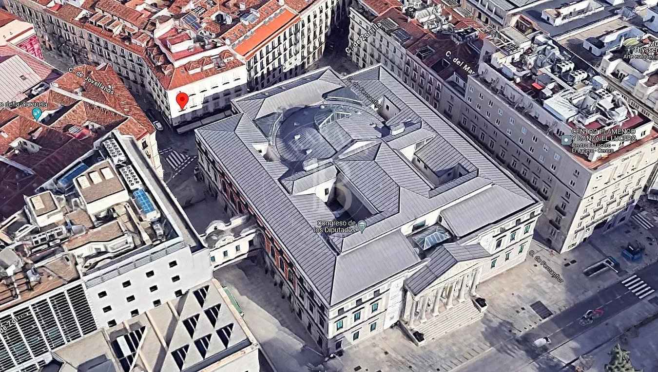 3e0c5f467d8f4d67f240793dfb321304 7dfd954d80 1350 original - Attribut alt par défaut.