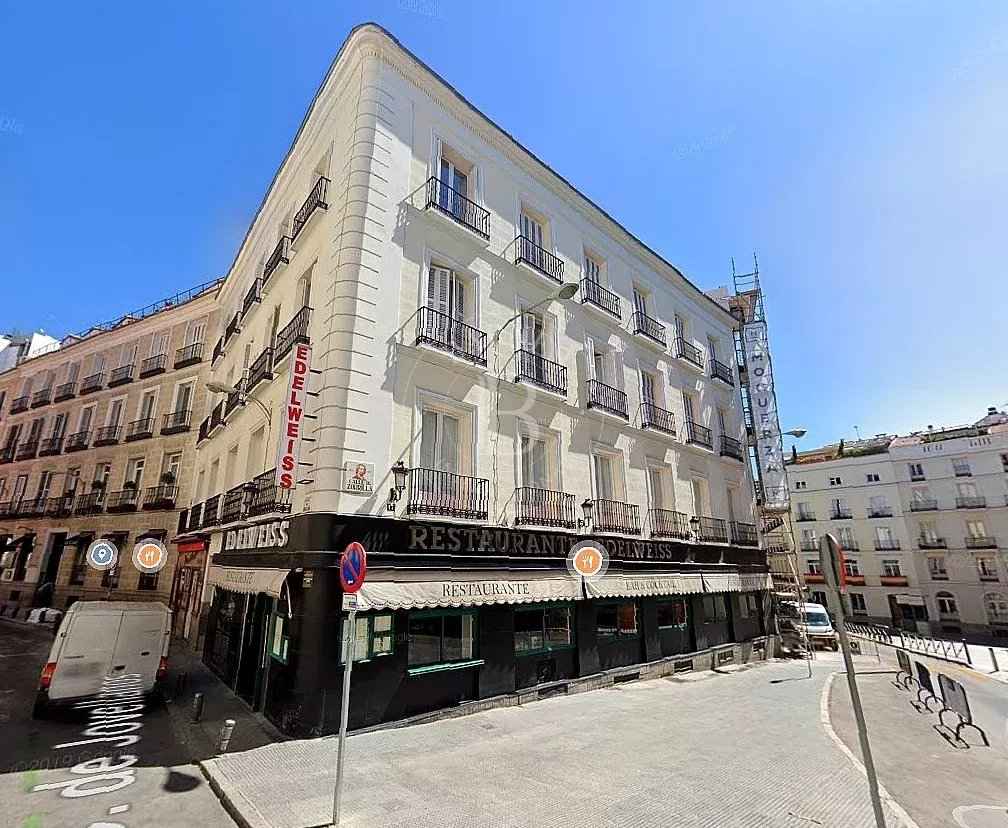 061fd73d1cdee5f61409fb405672b04e 6222a4d45d 1008 original - Attribut alt par défaut.