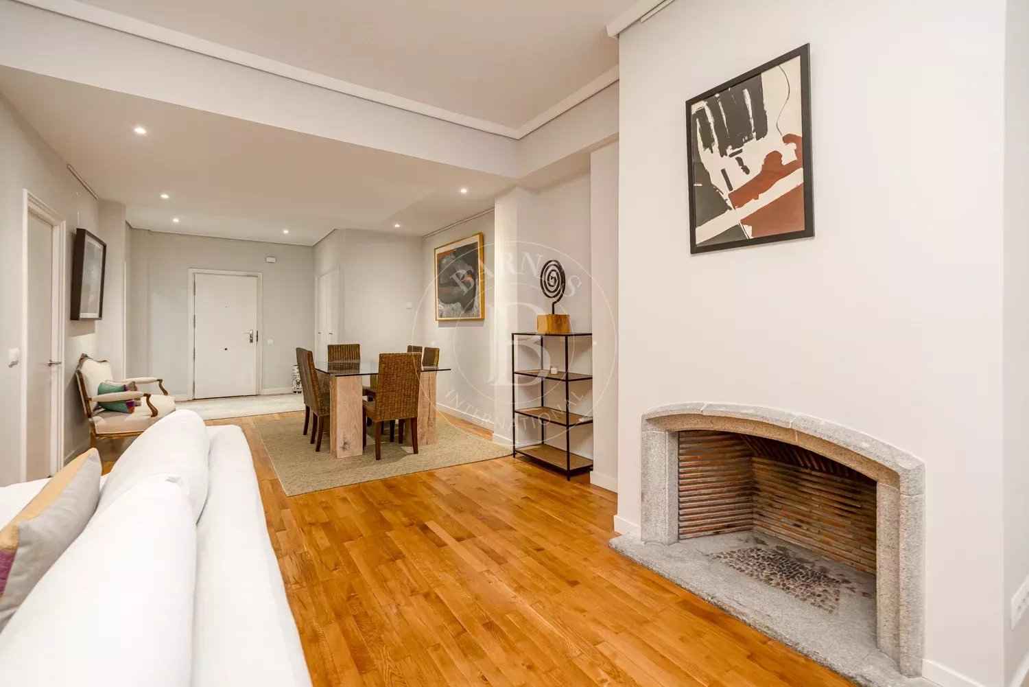 E6437c86144eb9093aa3f4c302c8602e 2a6a181543 1500 original - Attribut alt par défaut.