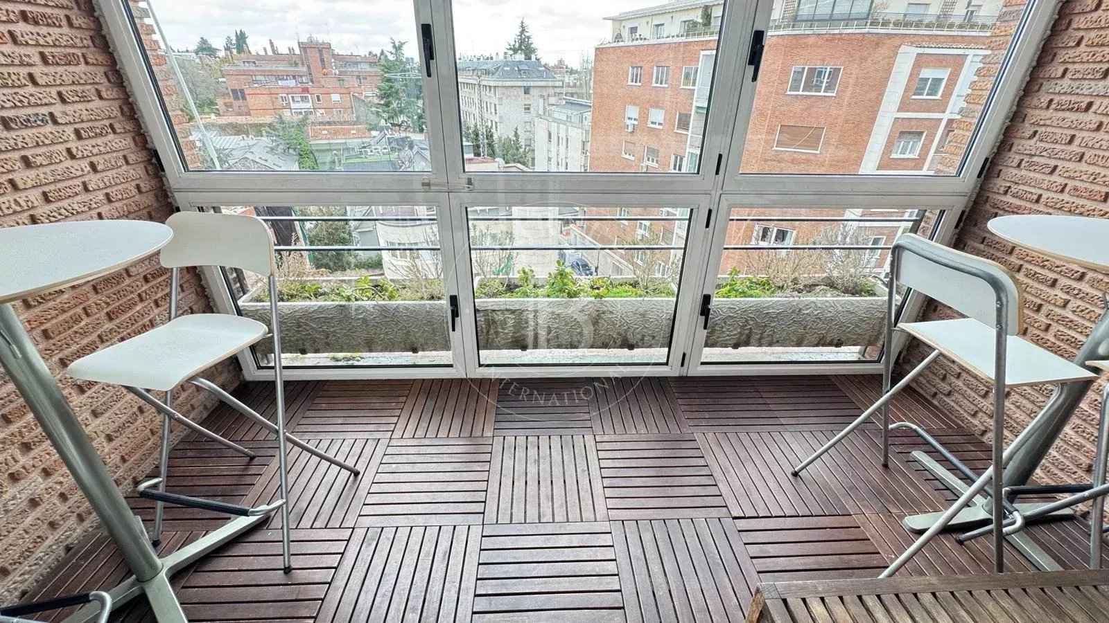 05724c48093c7e3d2d8aadb364899881 9ccd26dda9 1600 original - Attribut alt par défaut.