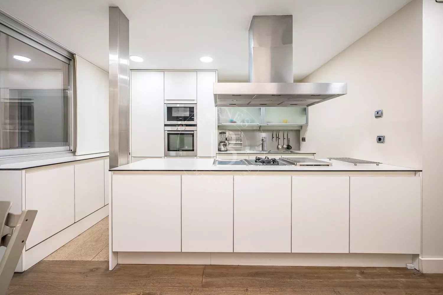 A49af1beeeb9159e17a5f1932a0a4fc2 ab08e9540d 1500 original - Attribut alt par défaut.