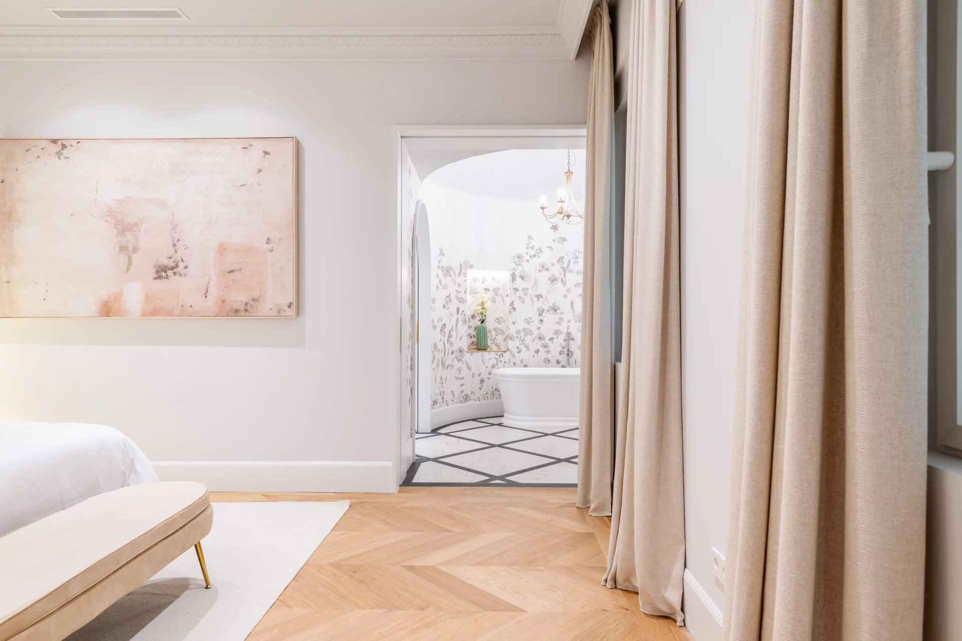 Fb5bee1cd6b69a85ed180b6b77c9c1ec 1983fd3ba0 1920 original - Translation missing: en.helpers.application.image_tag.default_alt