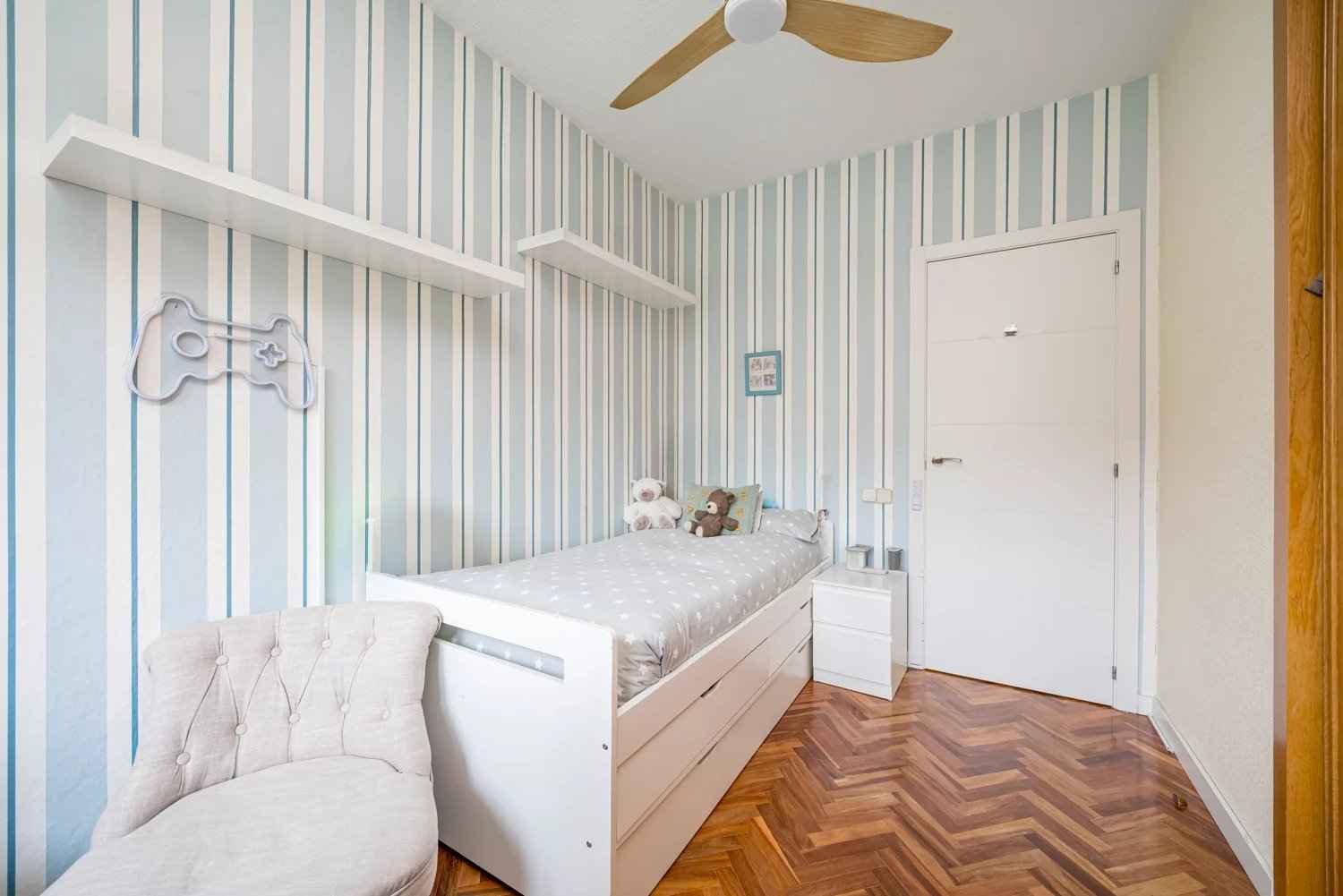 463a9f4dc749cc2e7a58bd87b0fce835 8153b2b226 1500 original - Attribut alt par défaut.