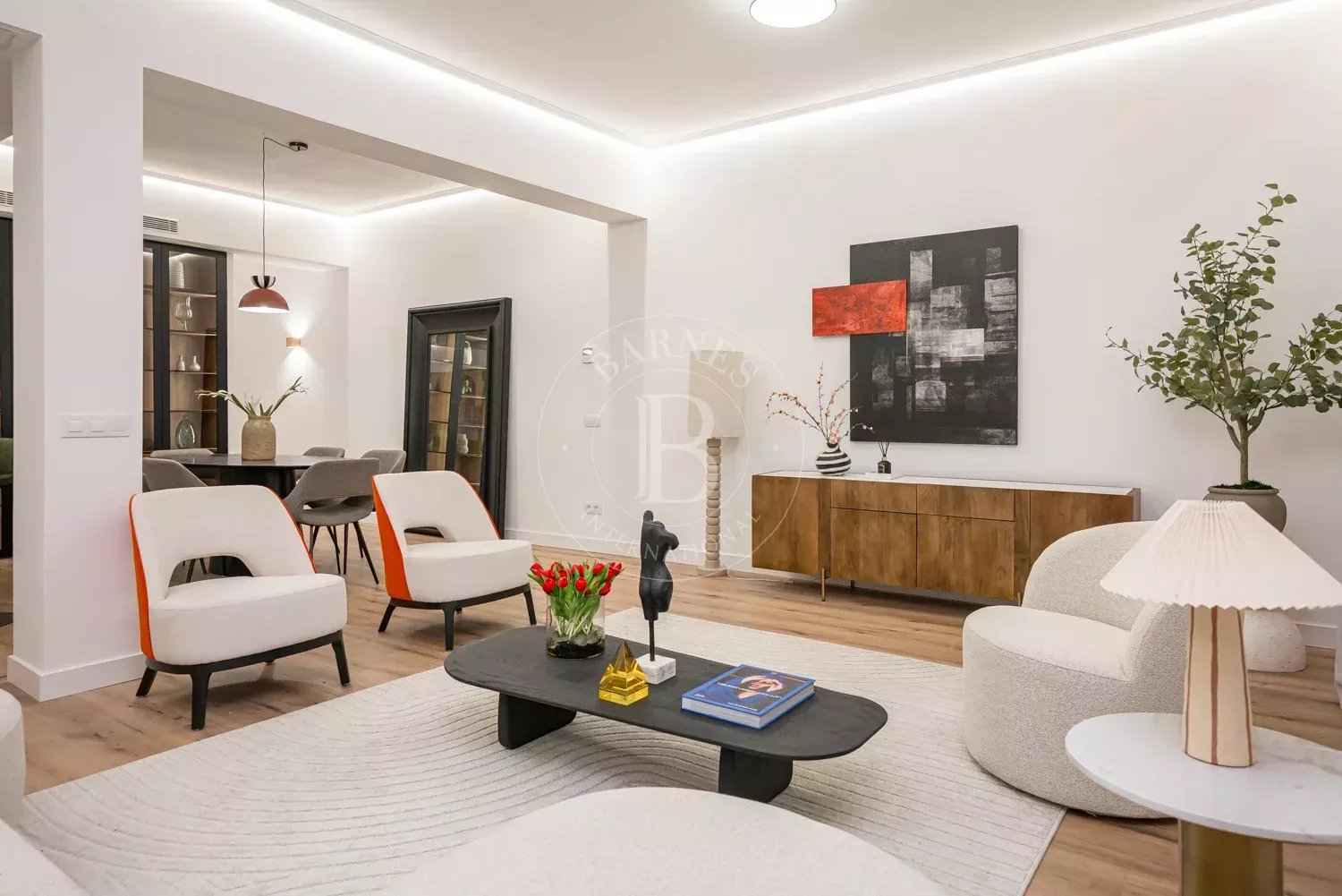 5f262b742635ff73ec86c8381399fb3b a0590e86cf 1500 original - Attribut alt par défaut.